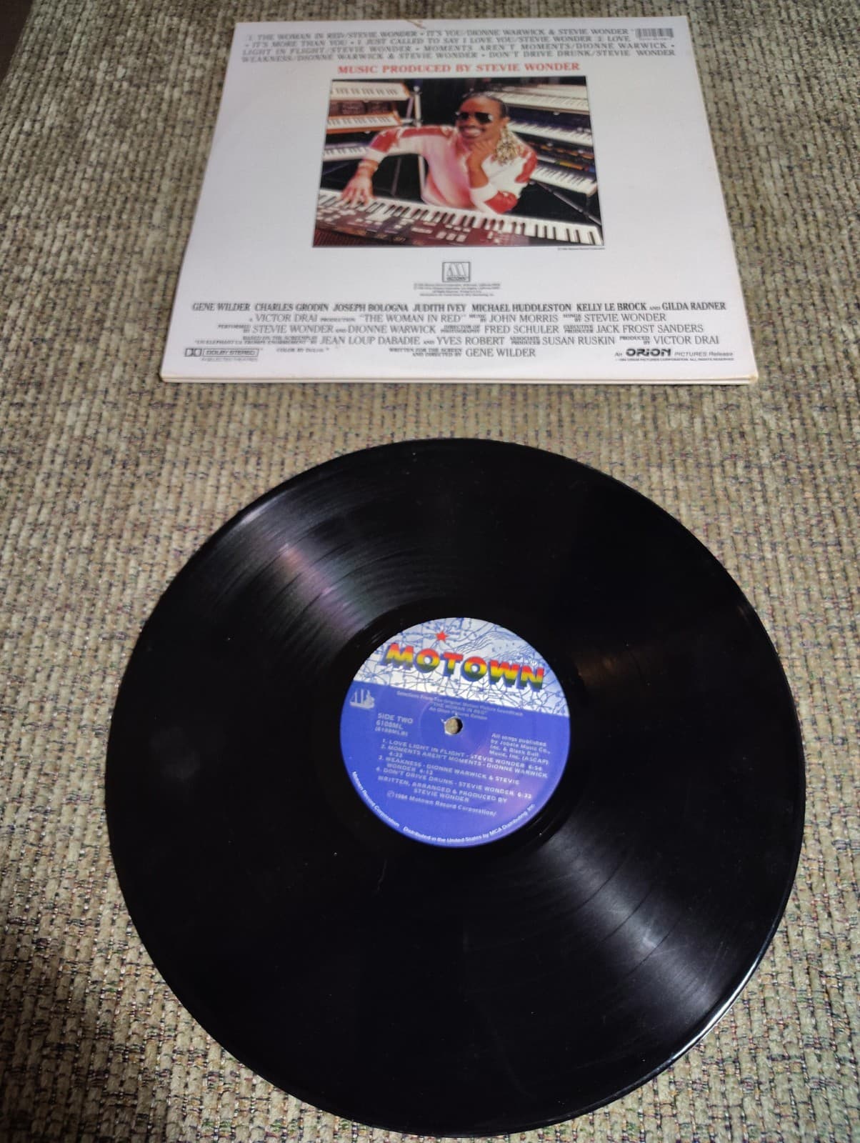 The Woman In Red Soundtrack Record LP Vinyl Original Press 1984 Stevie Wonder - Thumbnail 4