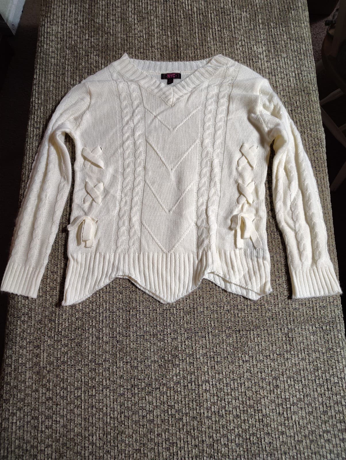 NYC Ivory Long Sleeve V-Neck Lace Up Acrylic Sweater - Size L