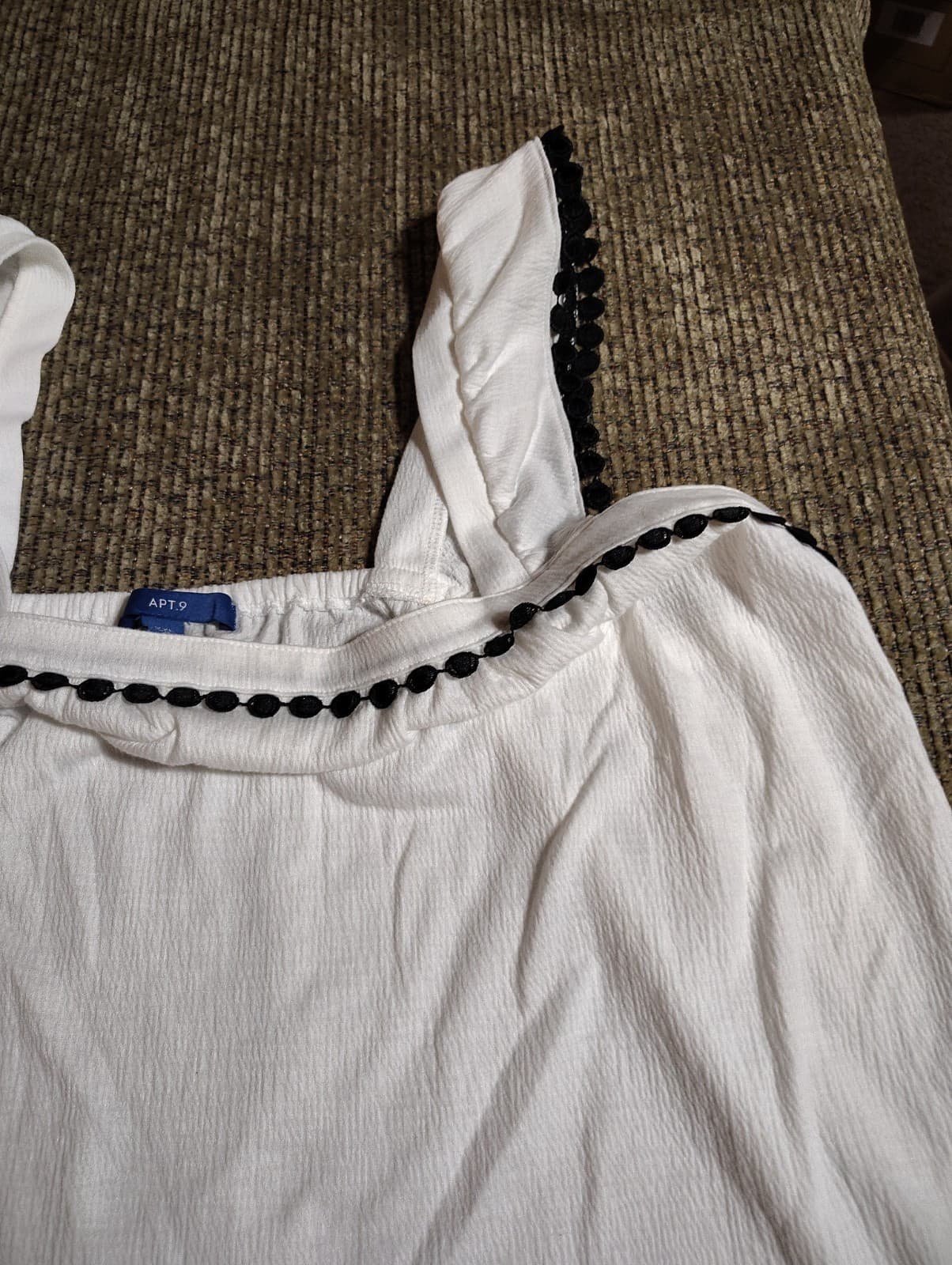 Apt 9 Womens Top Size Small NWT - Thumbnail 3