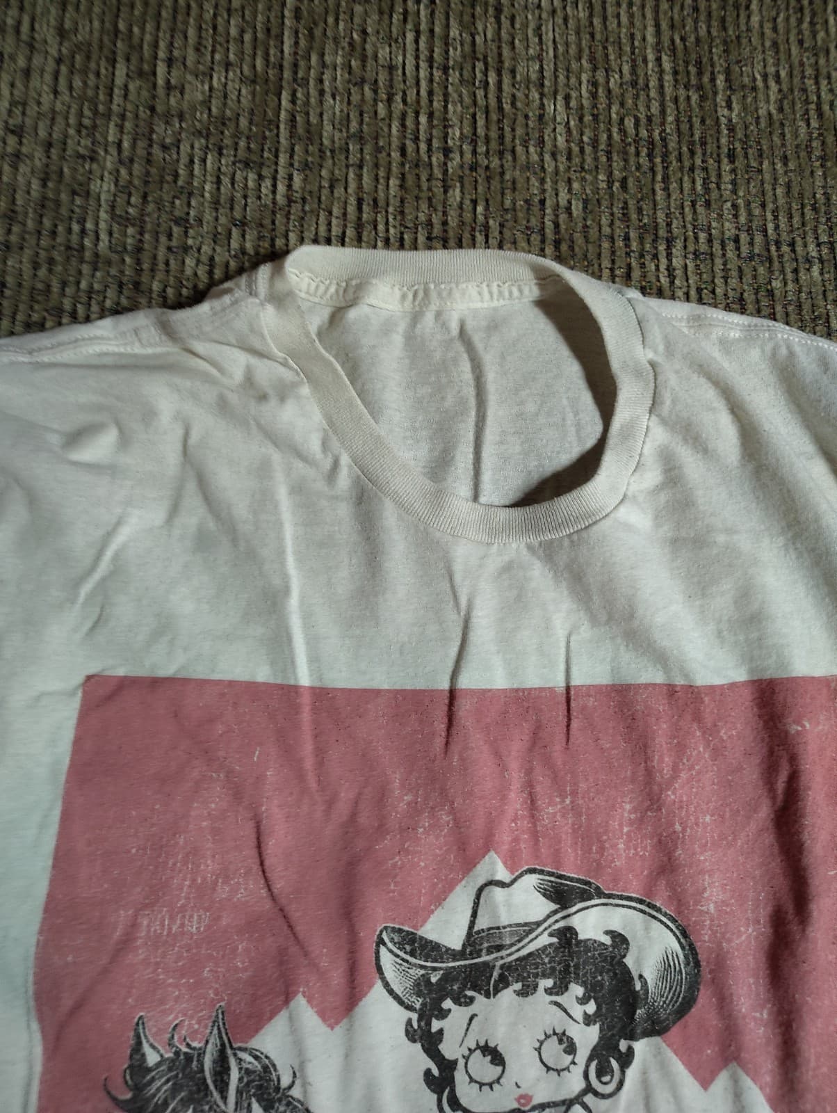Betty Boop Cowgirl Design Sand Short Sleeve T shirt Size XL - Thumbnail 4