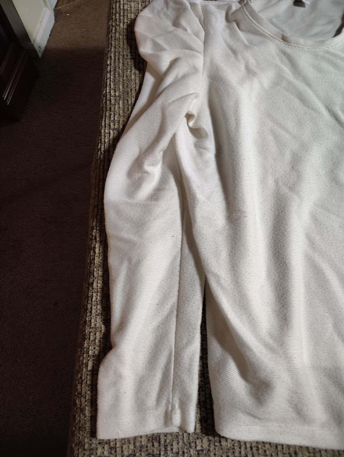Nine West white long -sleeved top with puff sleeves XL - Thumbnail 2