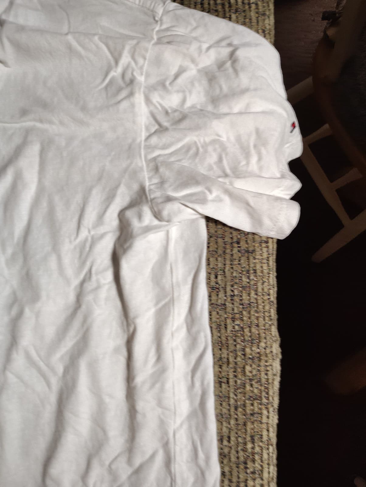 Tommy Hilfiger Big “H” Letter T shirt Men’s XL Blue And White Casual Classic - Thumbnail 3