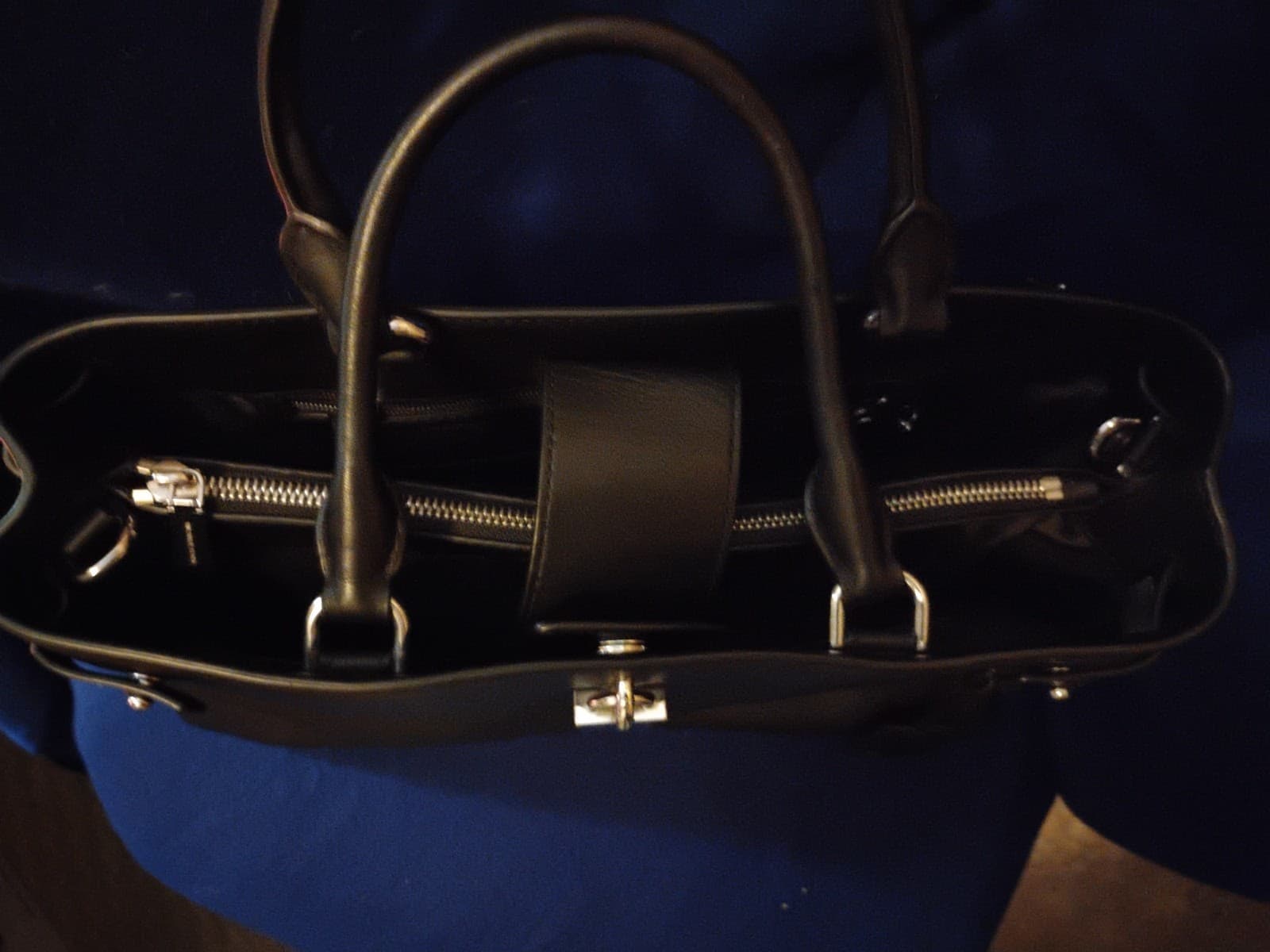 michael kors Gramercy handbag black, Large Satchel. No Shoulder Strap - Thumbnail 7