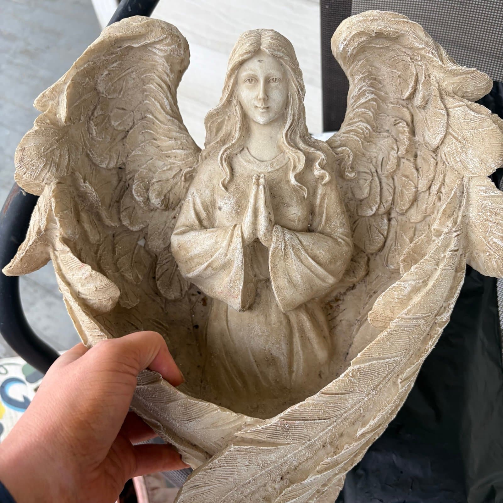 Medium outdoor Ceramic Angel - Thumbnail 2