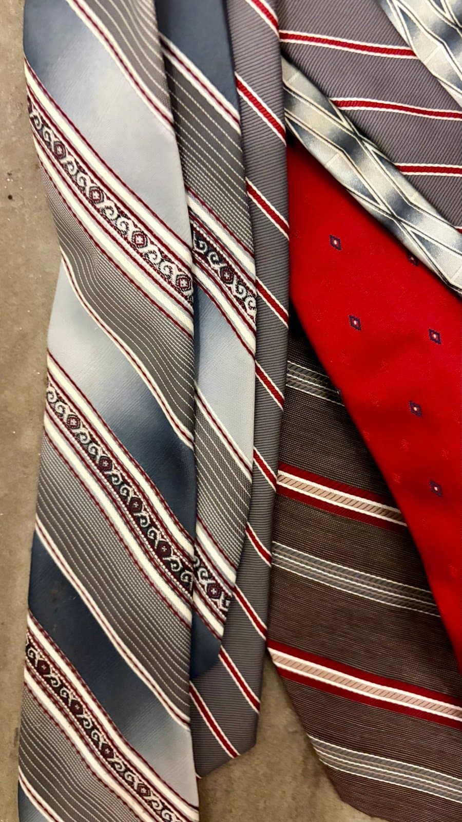 Lot of Men’s Ties - Thumbnail 2