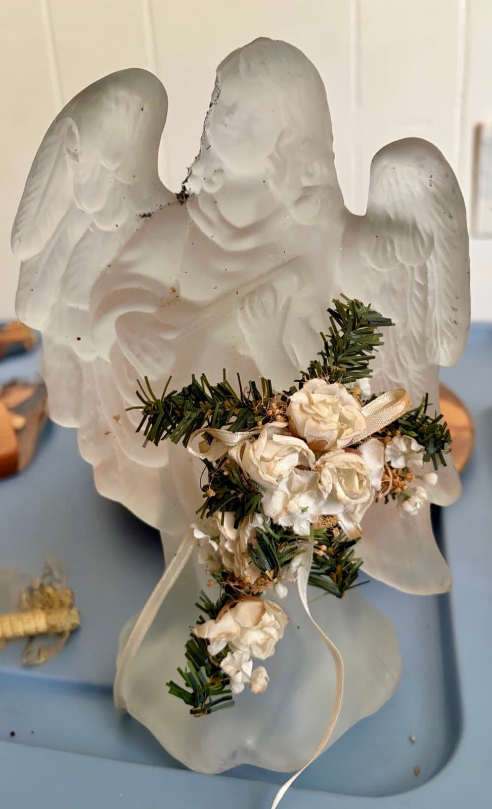 Glass Guardian Angel Figurine/light - Thumbnail 2
