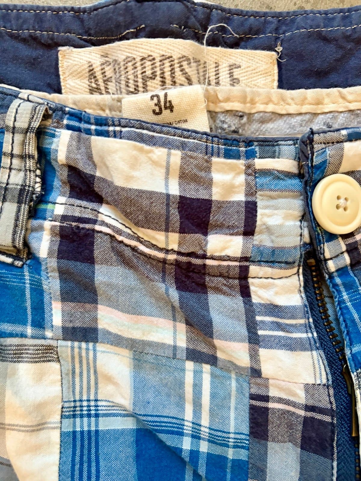 Men’s Aeropostale Cargo Shorts 34 - Thumbnail 2