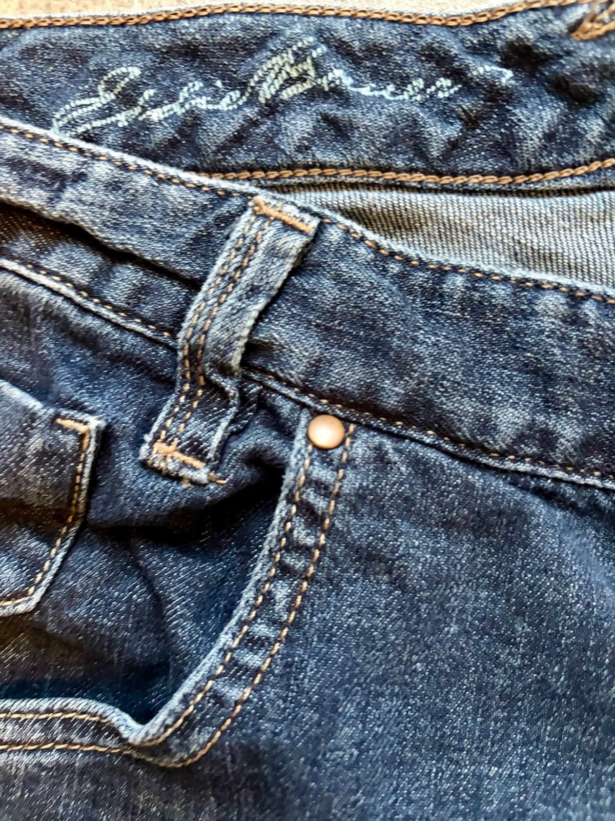 Women’s Eddie Bauer Capris 10 - Thumbnail 3