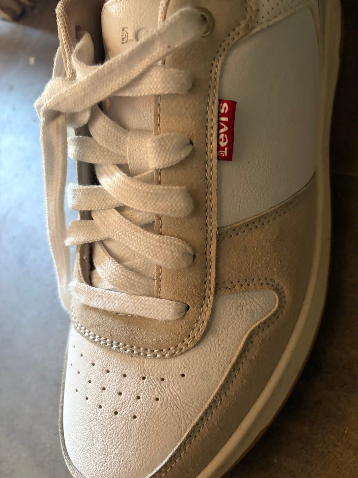Men’s Levi Sneakers size 5 - Thumbnail 6