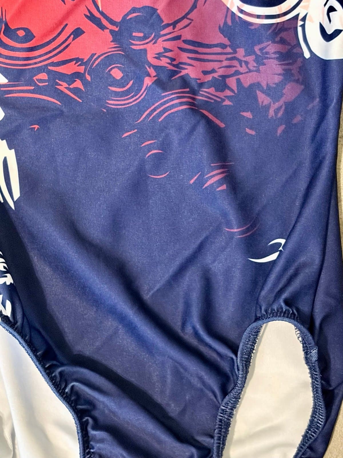 Women’s one piece swimming suit by motion wear s/m. - Thumbnail 3