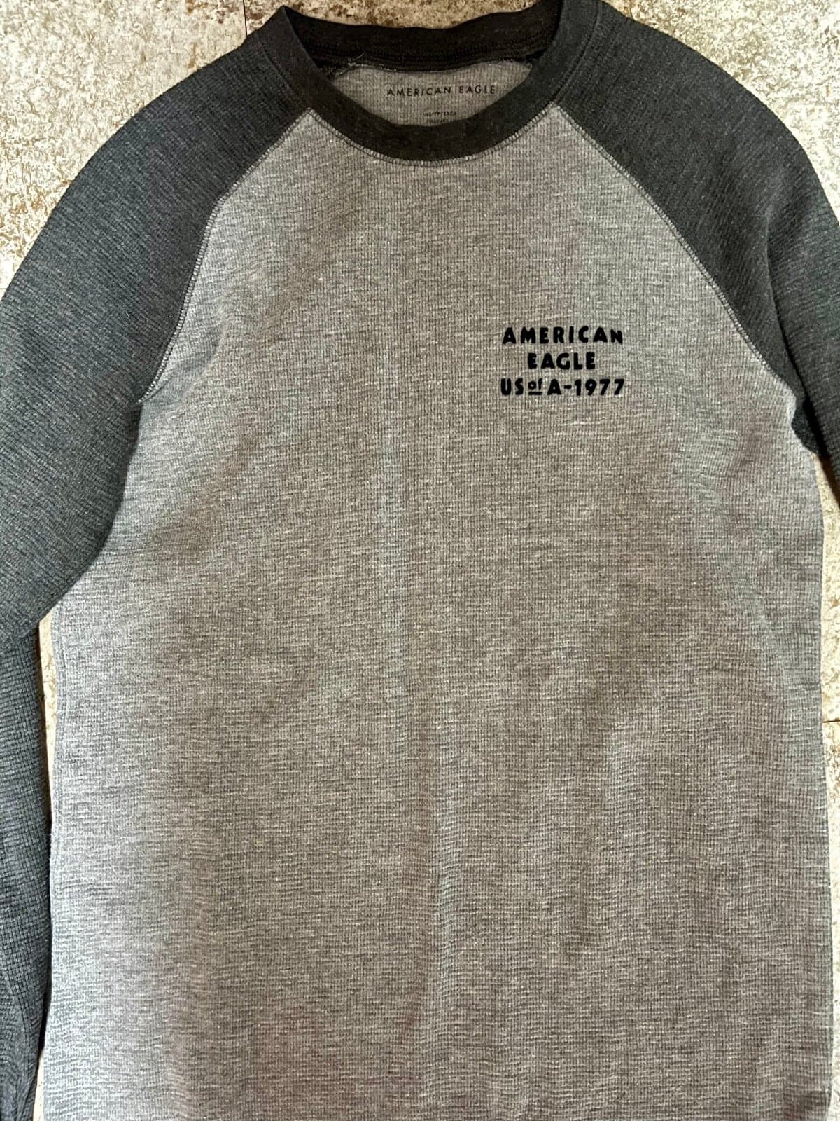 2 Men’s AE Sweaters size SM - Thumbnail 4