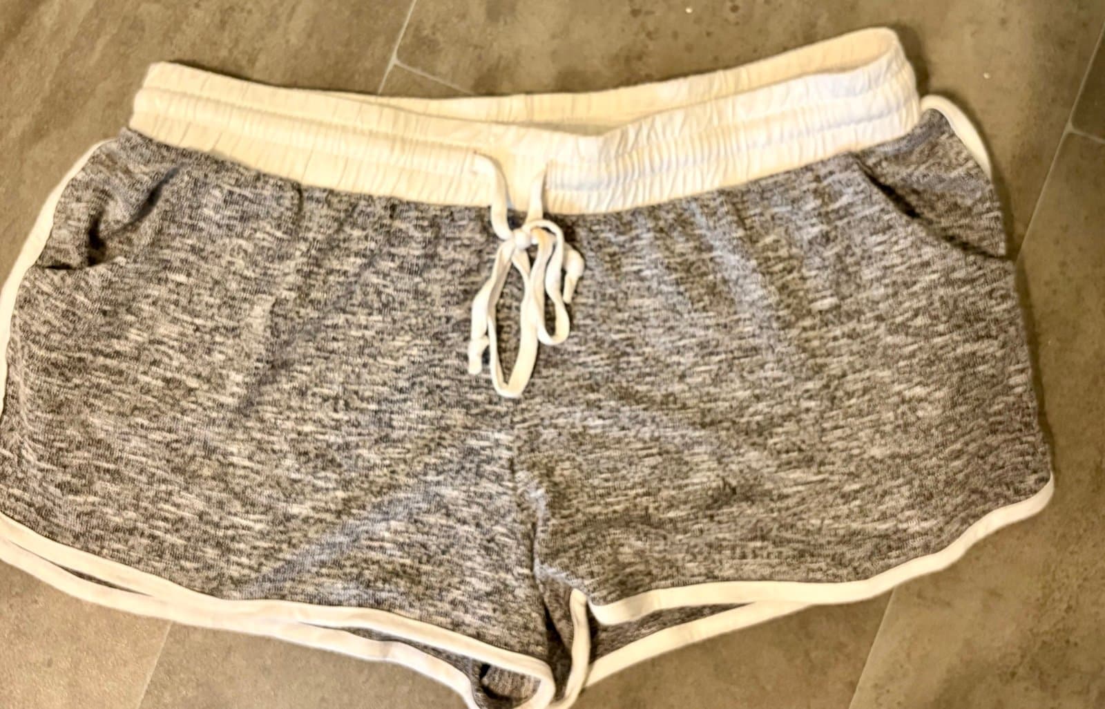 Shorts rue 21 L