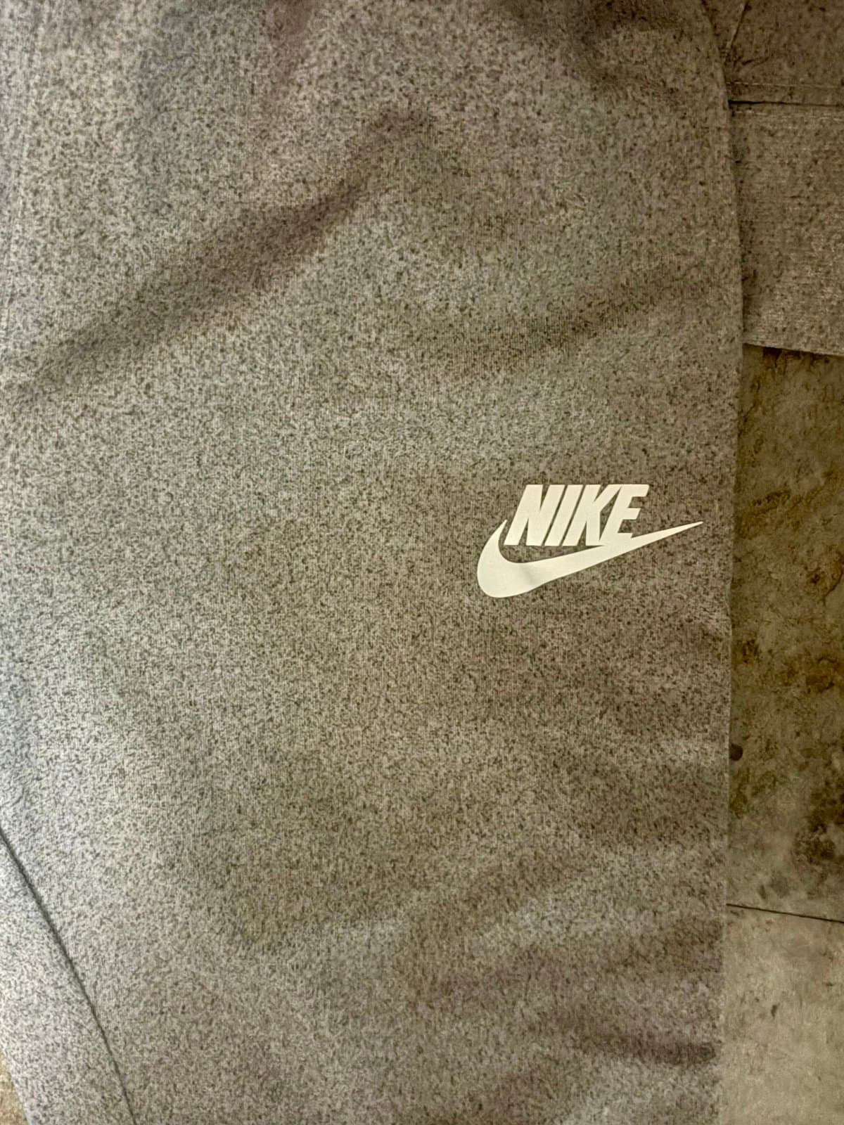 Boys Nike Track Suite size 7 - Thumbnail 3