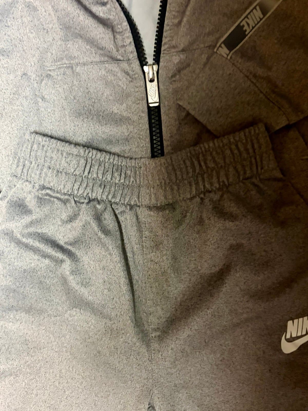 Boys Nike Track Suite size 7 - Thumbnail 4