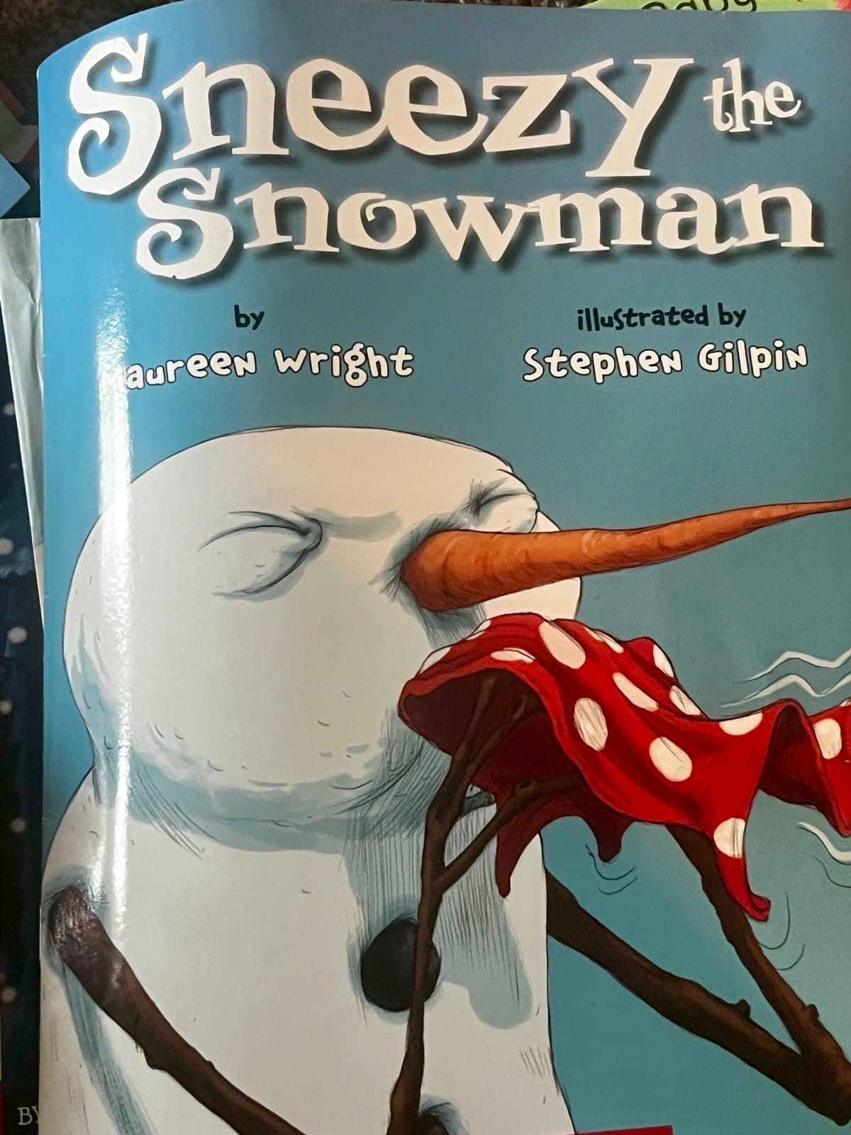Set of 5 Silly Christmas Books for Kids - Thumbnail 9