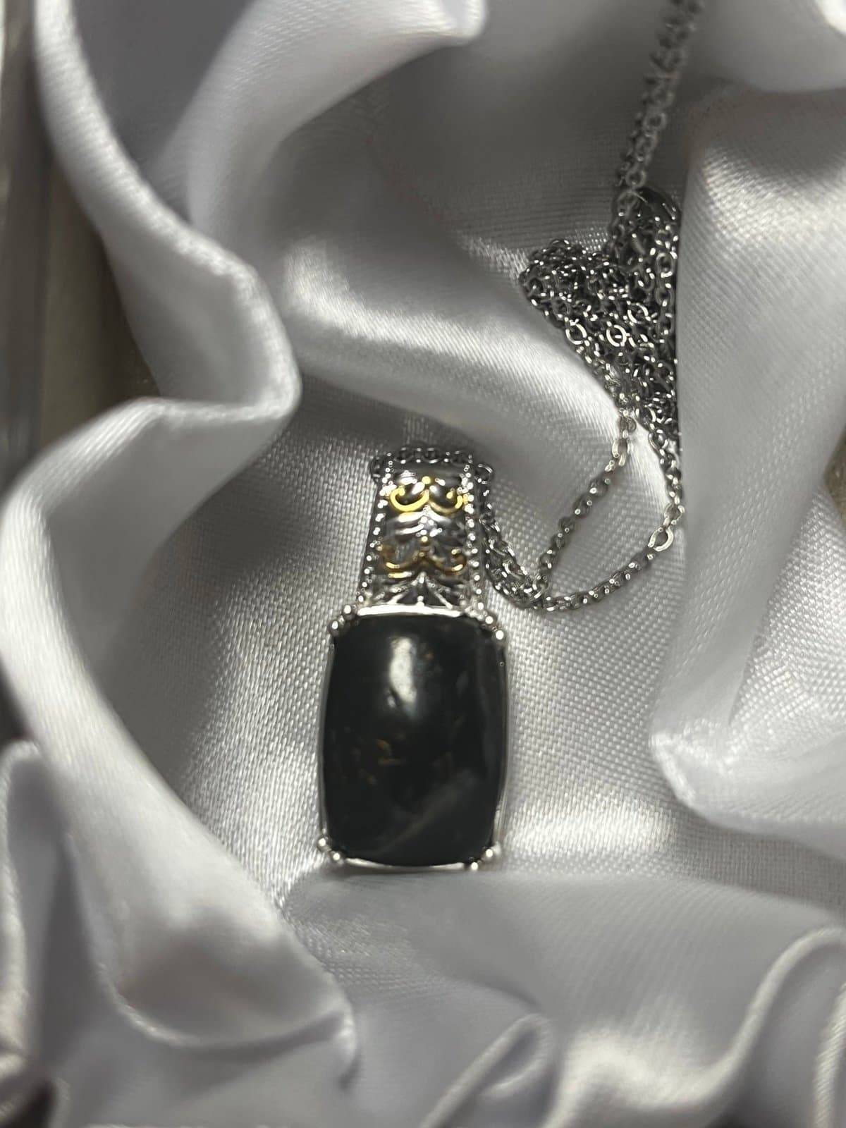 NWT, Shugnite Necklace - Thumbnail 2