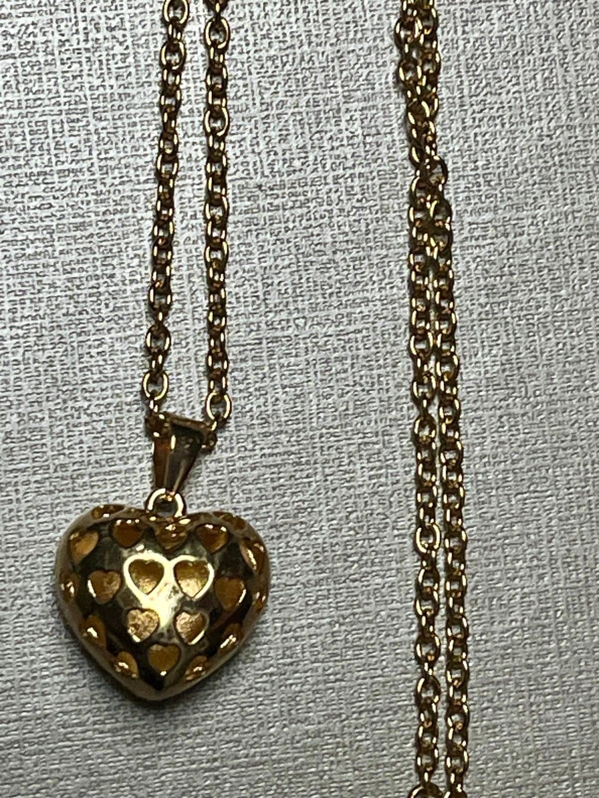 NWT, Australian Crystal Heart Necklace - Thumbnail 5