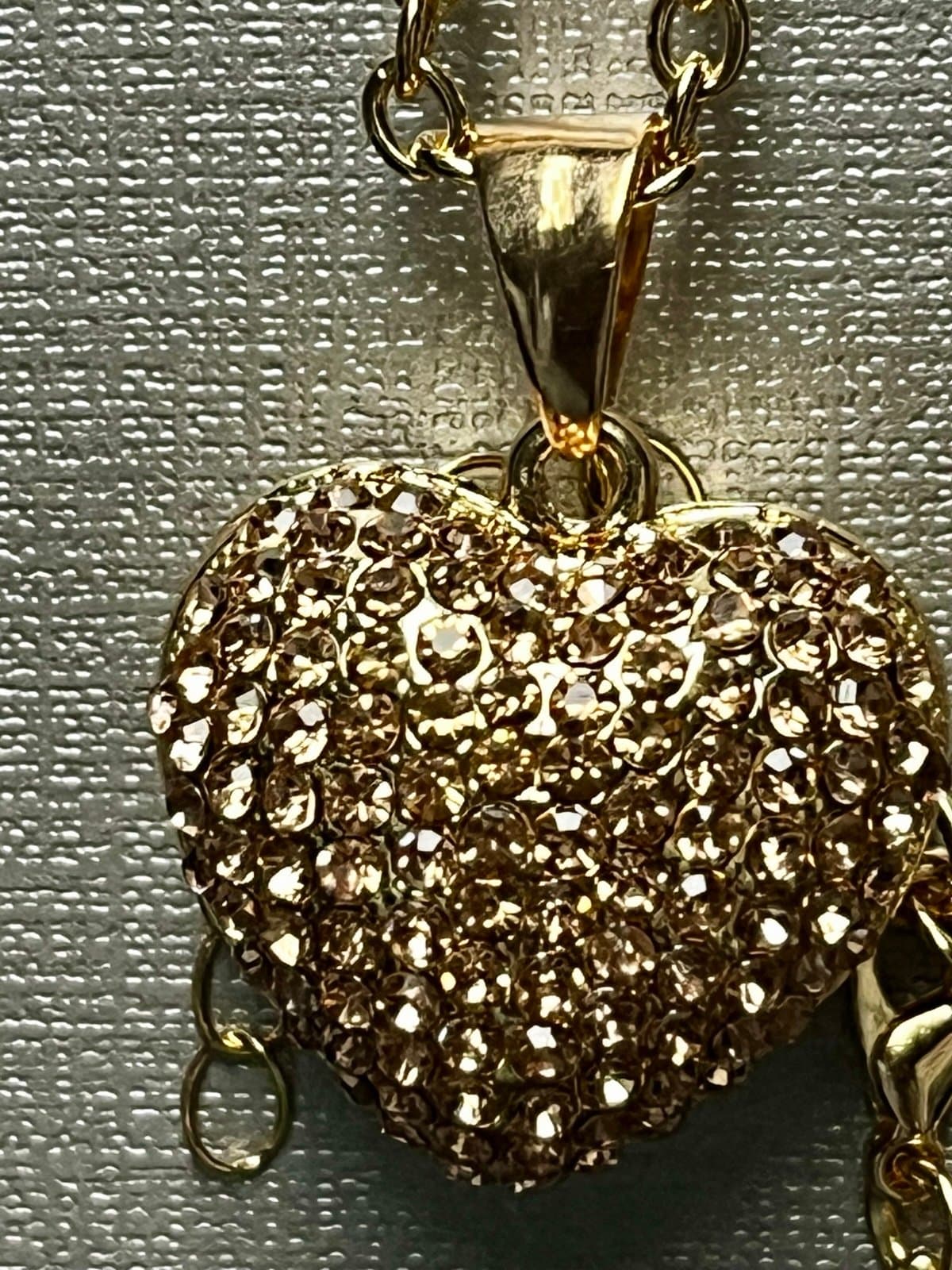 NWT, Australian Crystal Heart Necklace - Thumbnail 2