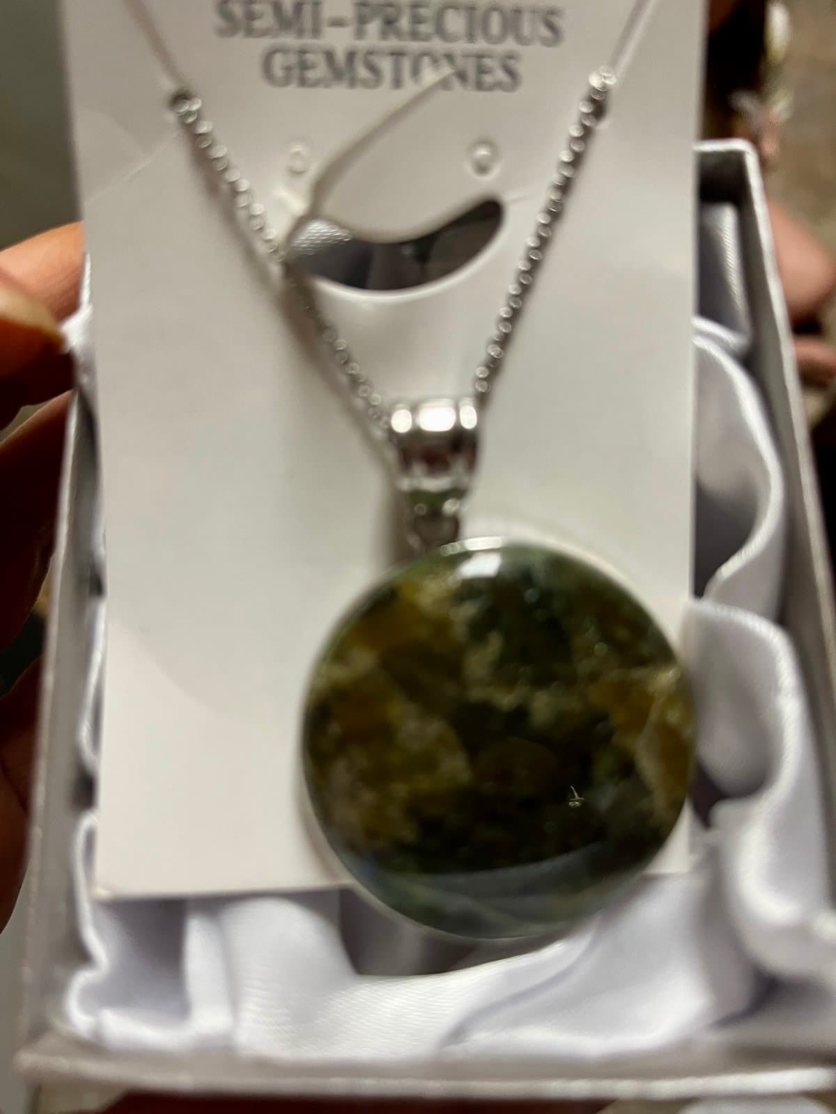 Labradorite Gemstone on sterling Silver pendant with Stainless Steal Chain - Thumbnail 5