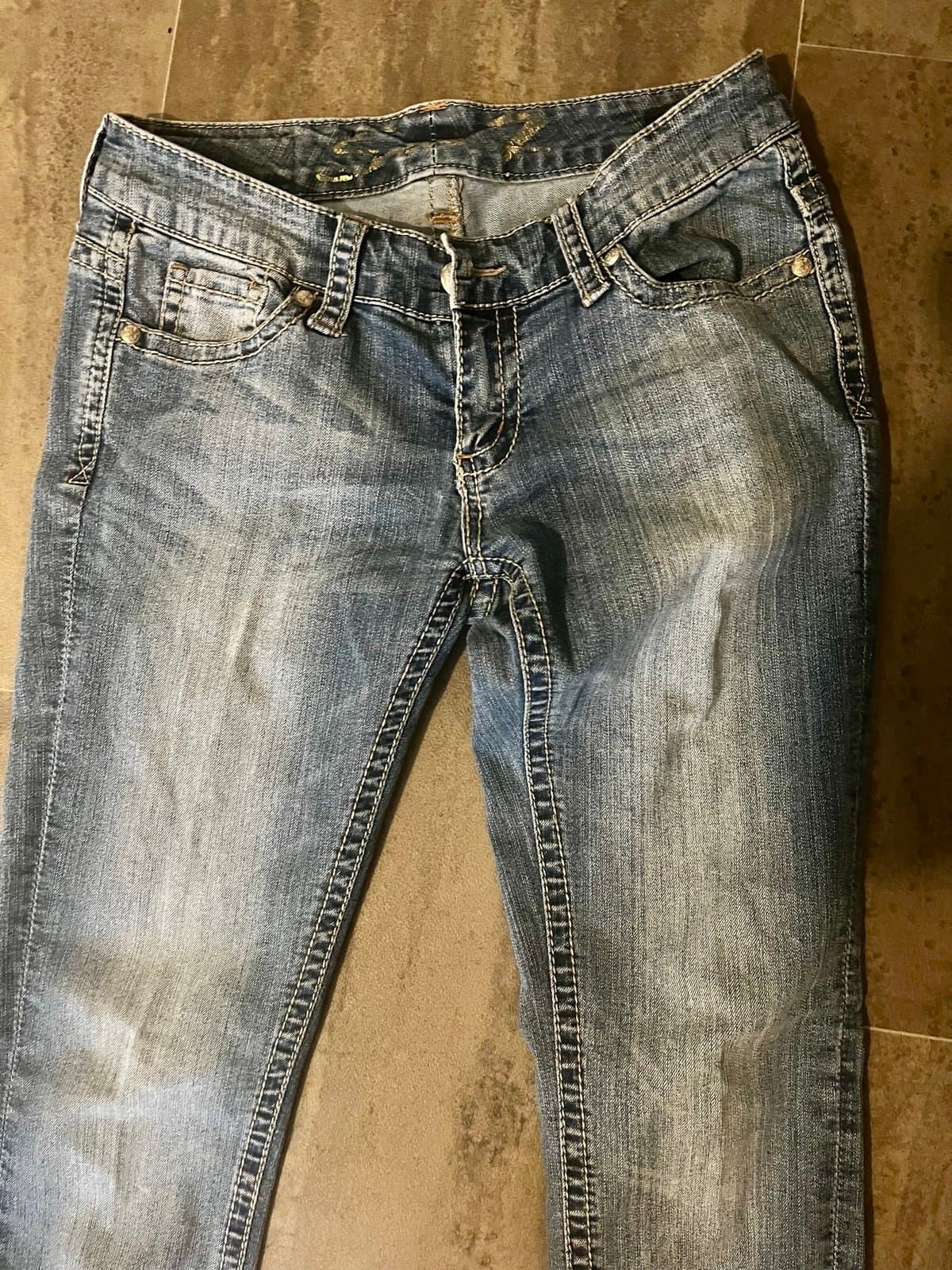 Silver Jeans Size 27 - Thumbnail 2