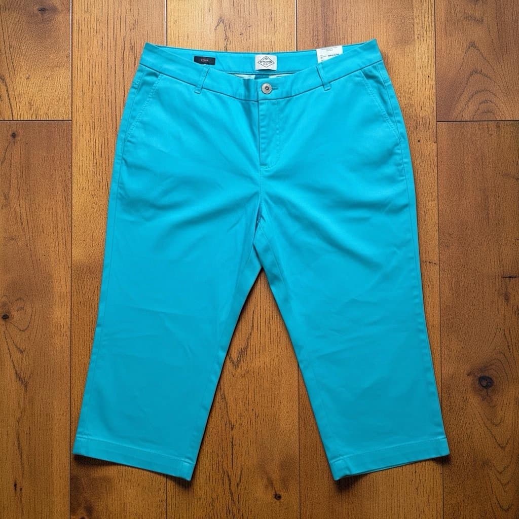 NWT, St John’s Bay capris 16 W