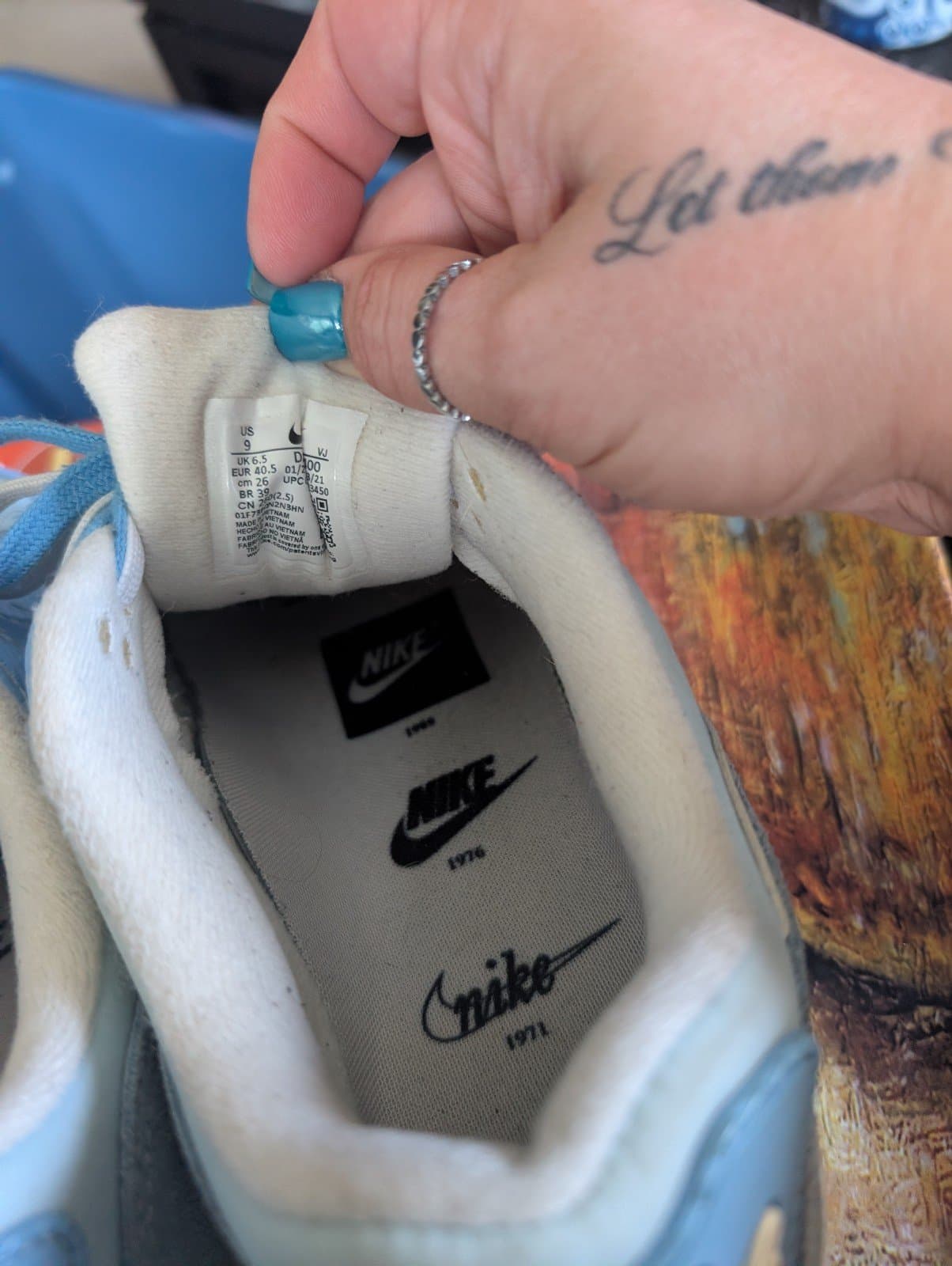 Nike Air size 9 women's - Thumbnail 4