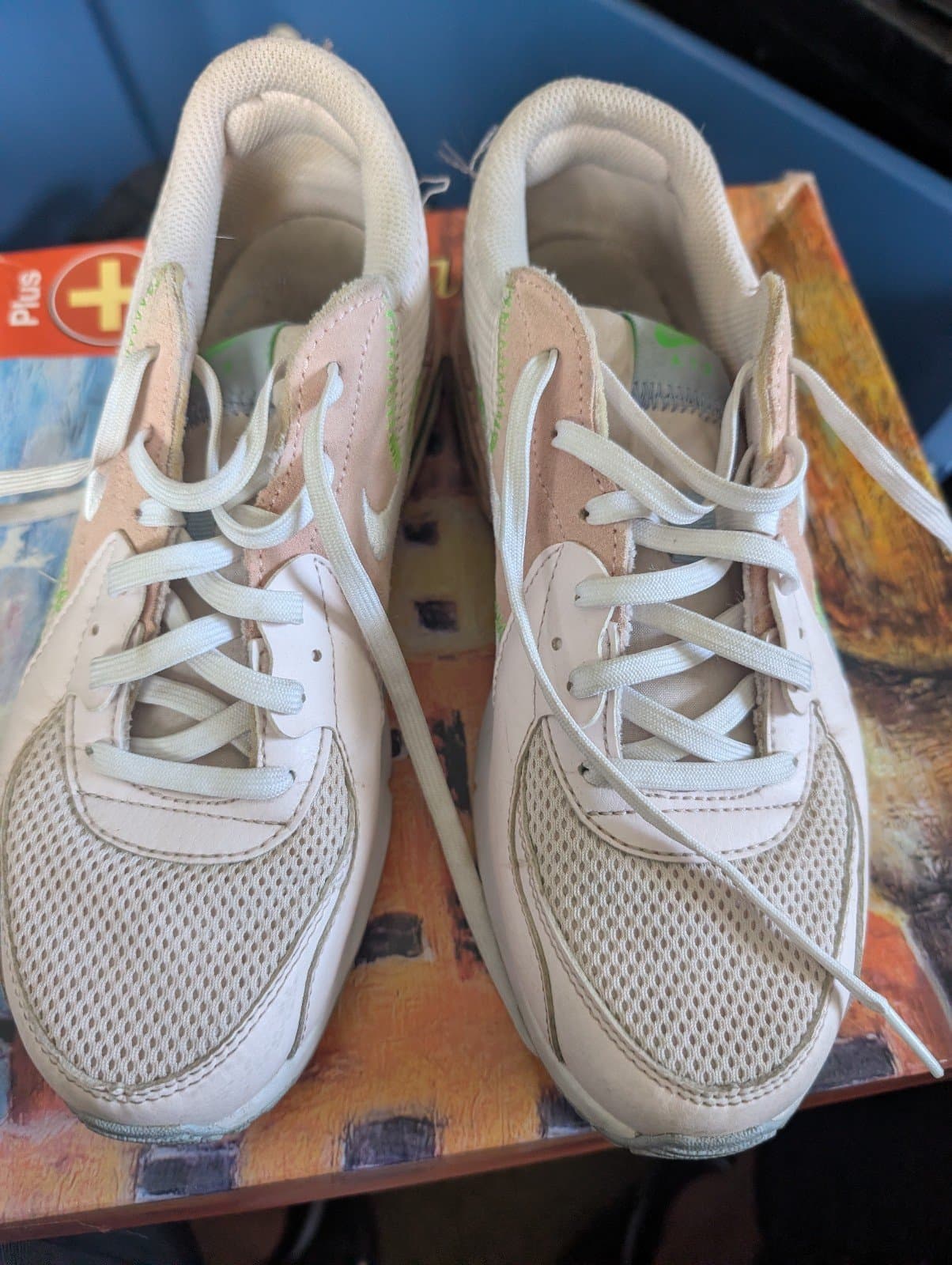 Nike Air size 9 women's - Thumbnail 2