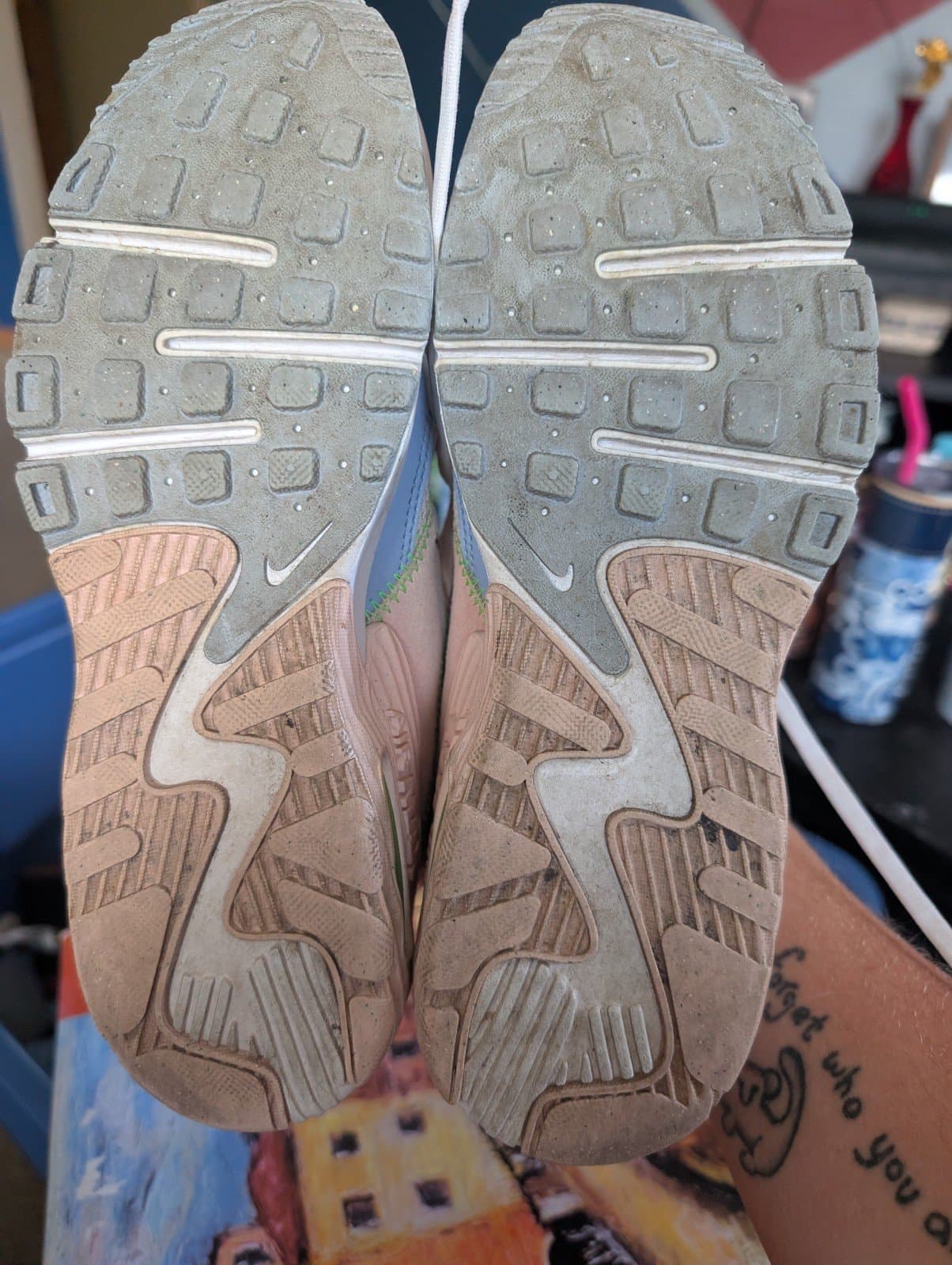 Nike Air size 9 women's - Thumbnail 3
