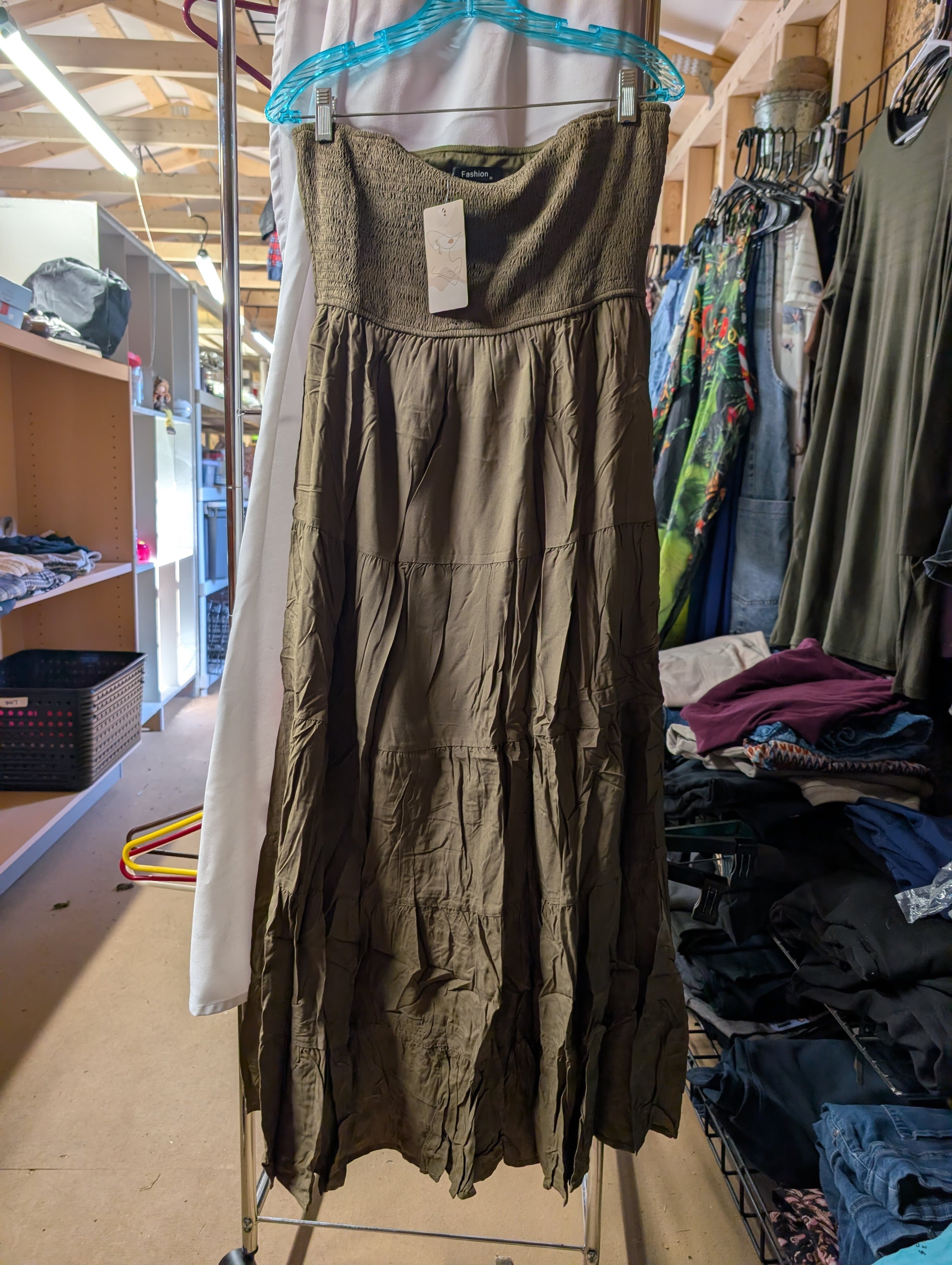 Women's Smocked Olive Green Dress - Thumbnail 4