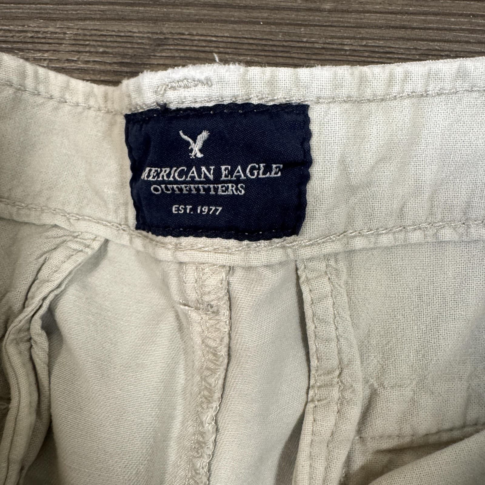 American Eagle Outfitters Shorts Chino Cotton Classic 10 Inseam Beige Men's 31 - Thumbnail 3