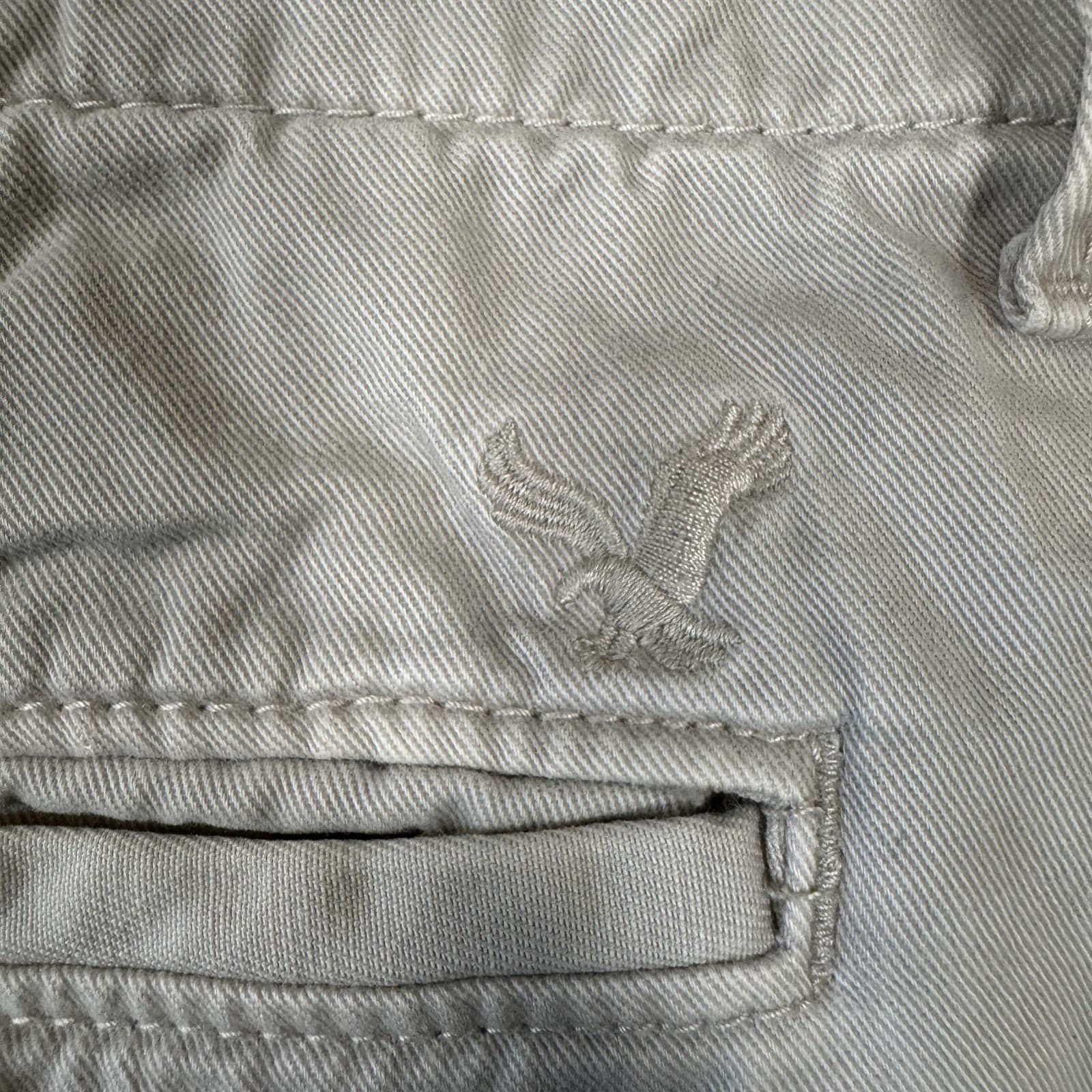 American Eagle Outfitters Shorts Chino Cotton Classic 10 Inseam Beige Men's 31 - Thumbnail 12