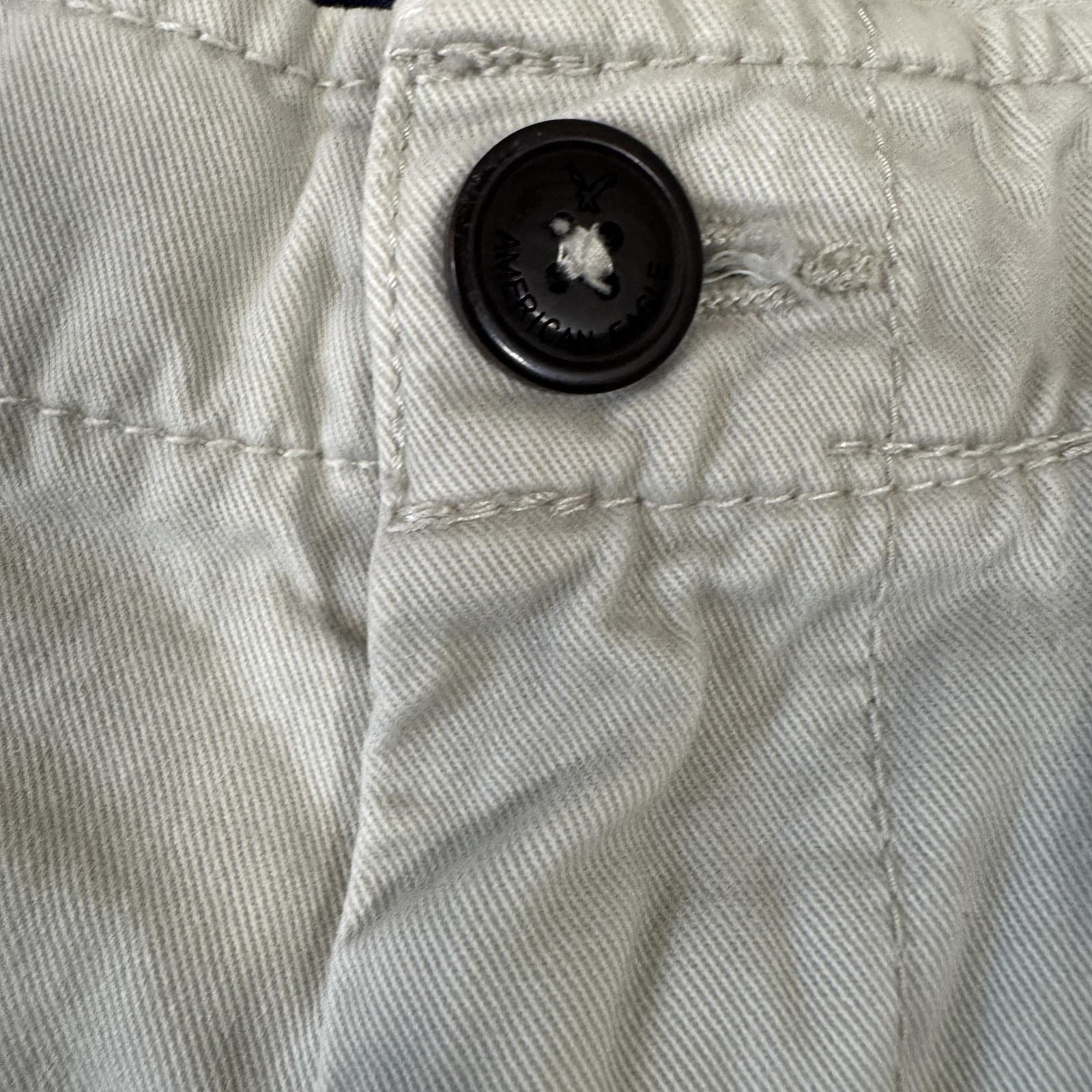 American Eagle Outfitters Shorts Chino Cotton Classic 10 Inseam Beige Men's 31 - Thumbnail 5