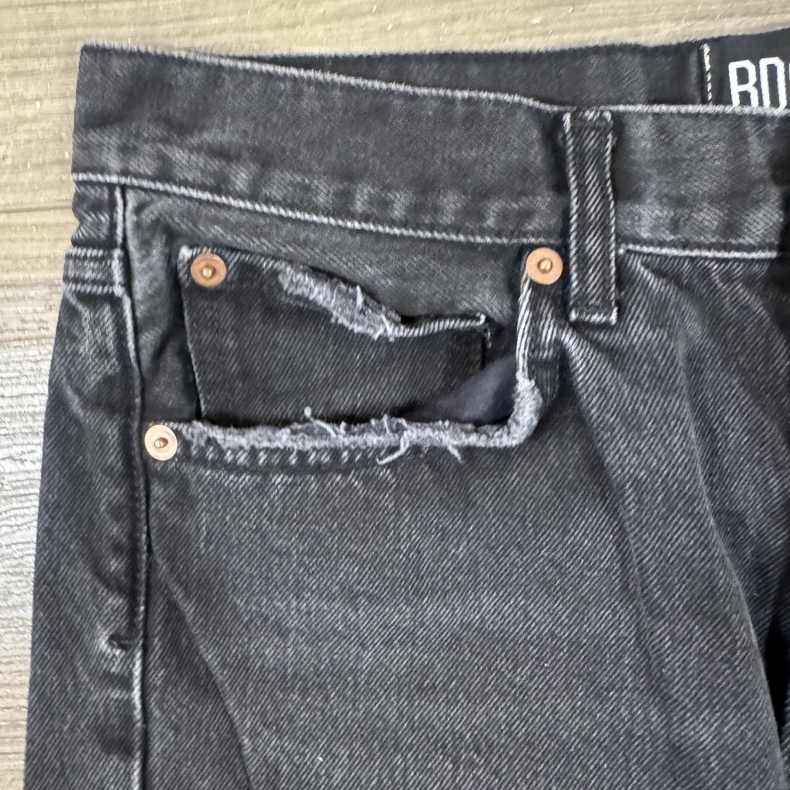 BDG Relaxed Straight Jeans Denim Distressed Frayed Black Charcoal Men's 28x28 - Thumbnail 3