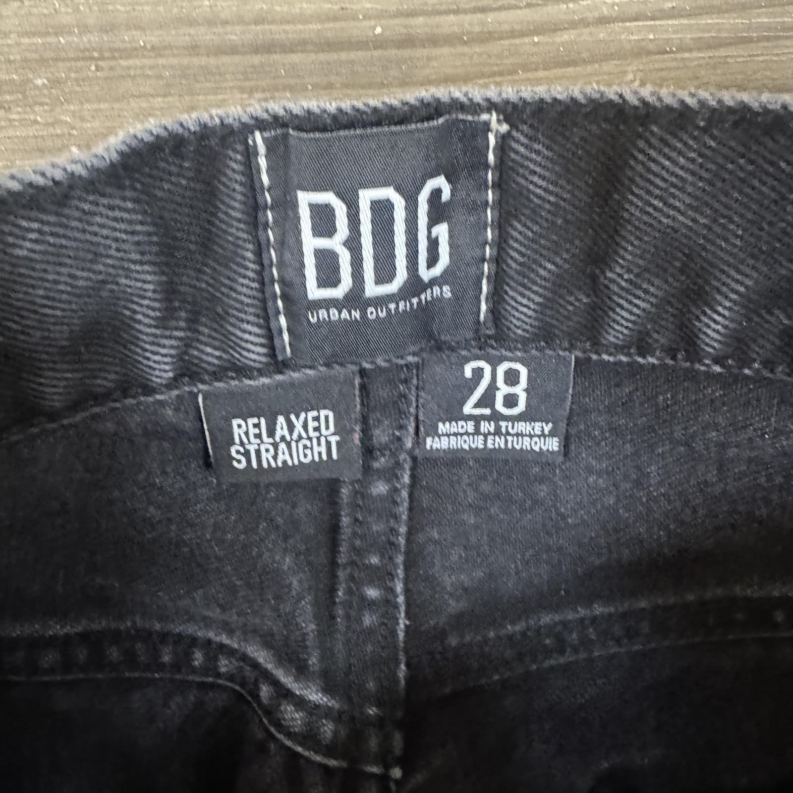 BDG Relaxed Straight Jeans Denim Distressed Frayed Black Charcoal Men's 28x28 - Thumbnail 11