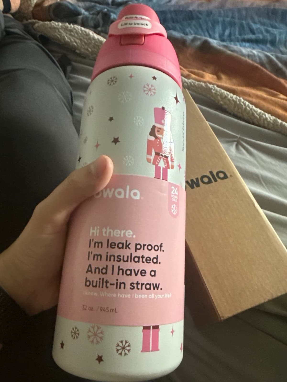 owala pink Bottle, 32 oz, 945 ml, retains heat for over 24 h. - Thumbnail 7