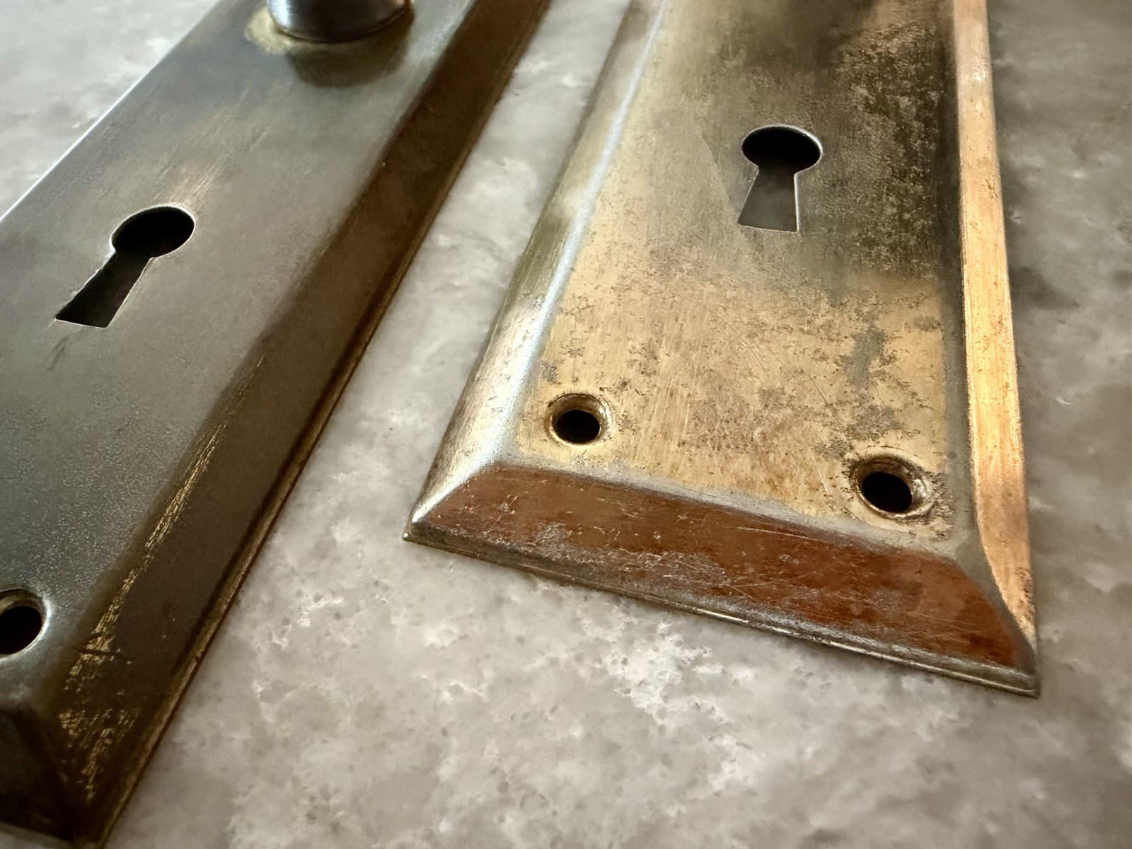 Vintage Brass Door Knob Set , 2 Stamped Steel Back Plates/ Keyhole. - Thumbnail 10
