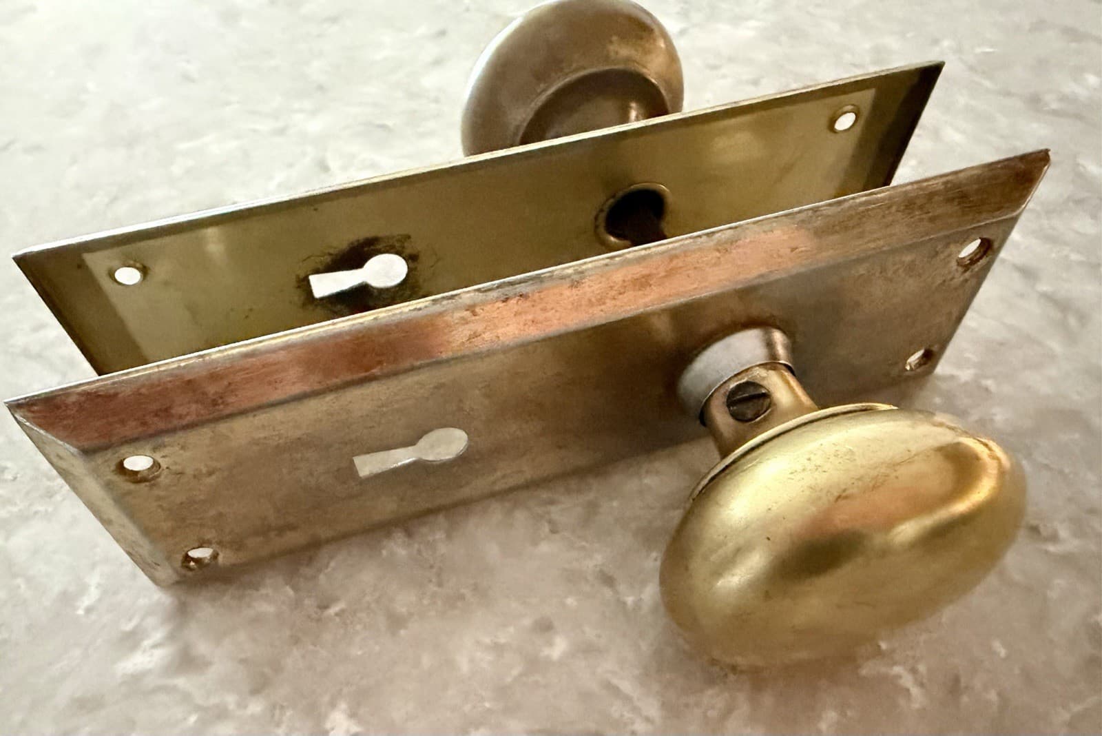 Vintage Brass Door Knob Set , 2 Stamped Steel Back Plates/ Keyhole. - Thumbnail 13