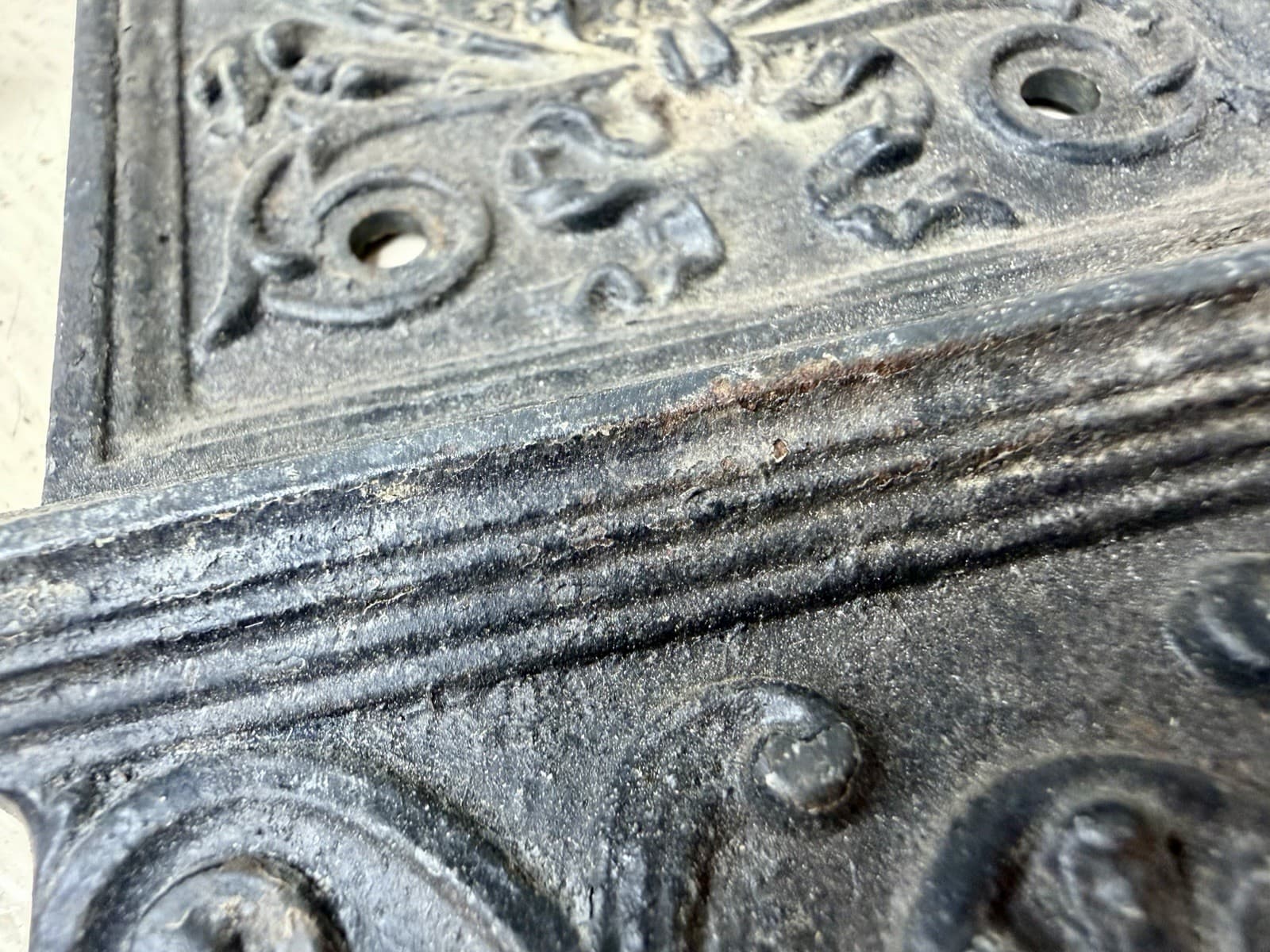 Yale & Towne Cast Iron Door Backplate Escutcheon 15.5" Victoriana - Thumbnail 7