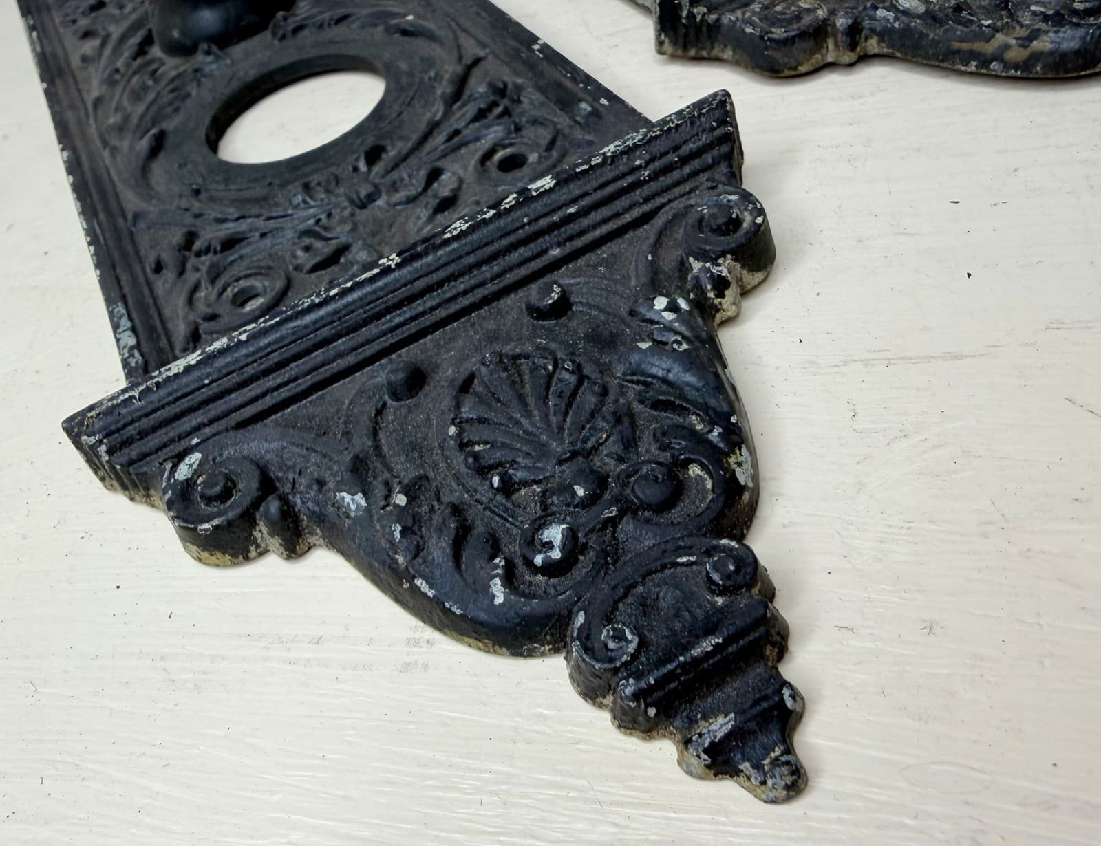 Yale & Towne Cast Iron Door Backplate Escutcheon 15.5" Victoriana - Thumbnail 8