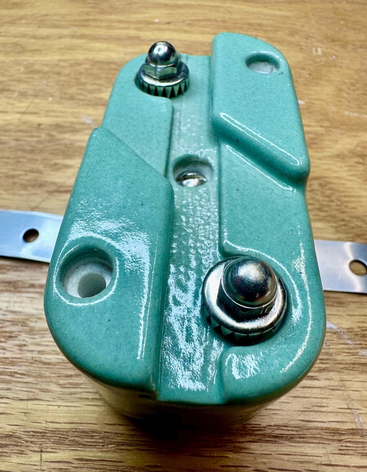 Vintage JFD AT-102 Porcelain Twin Lead Lightning Arrestor – Green - Thumbnail 3