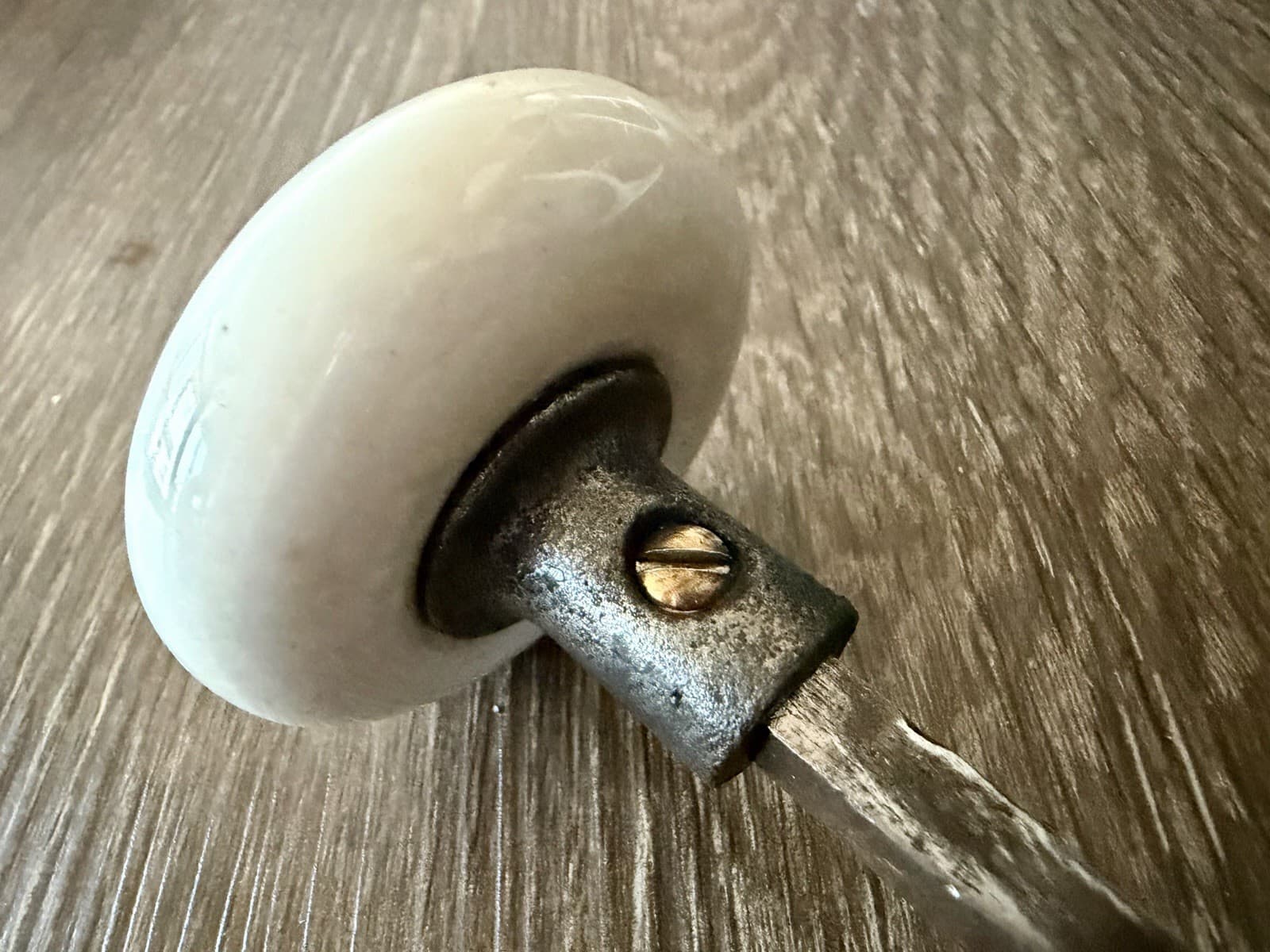 Antique White Porcelain Door Knob w/ Steel Post 2.25” Architectural Salvage - Thumbnail 7