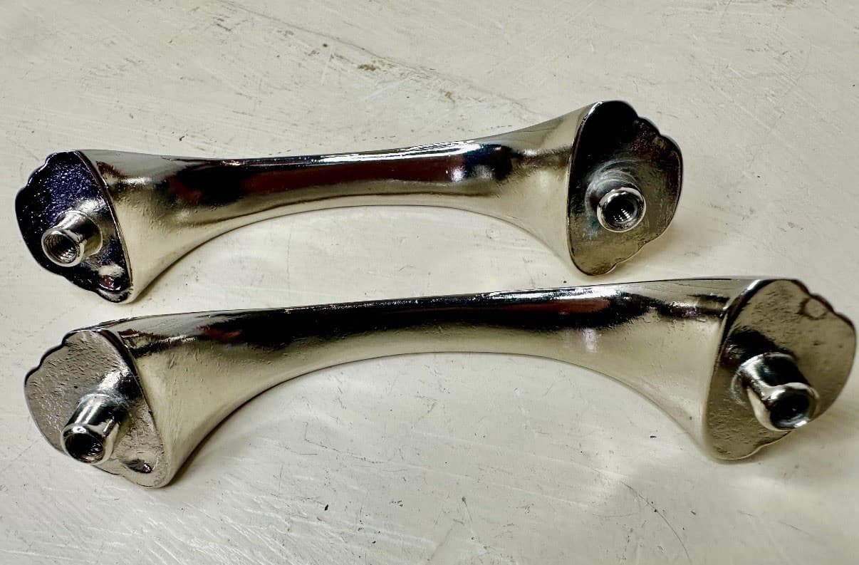 Vintage Chrome Streamline Drawer Pulls | Mid-Century Cabinet Hardware (Set of 3) - Thumbnail 10