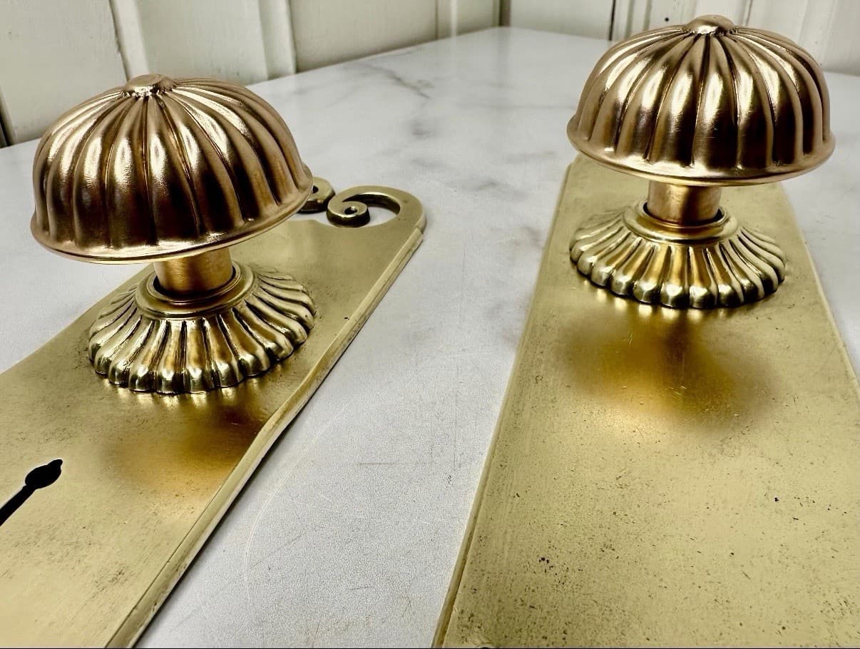 Antique P & F Corbin Brass Door Knob Set: Radially Fluted Design - Thumbnail 3