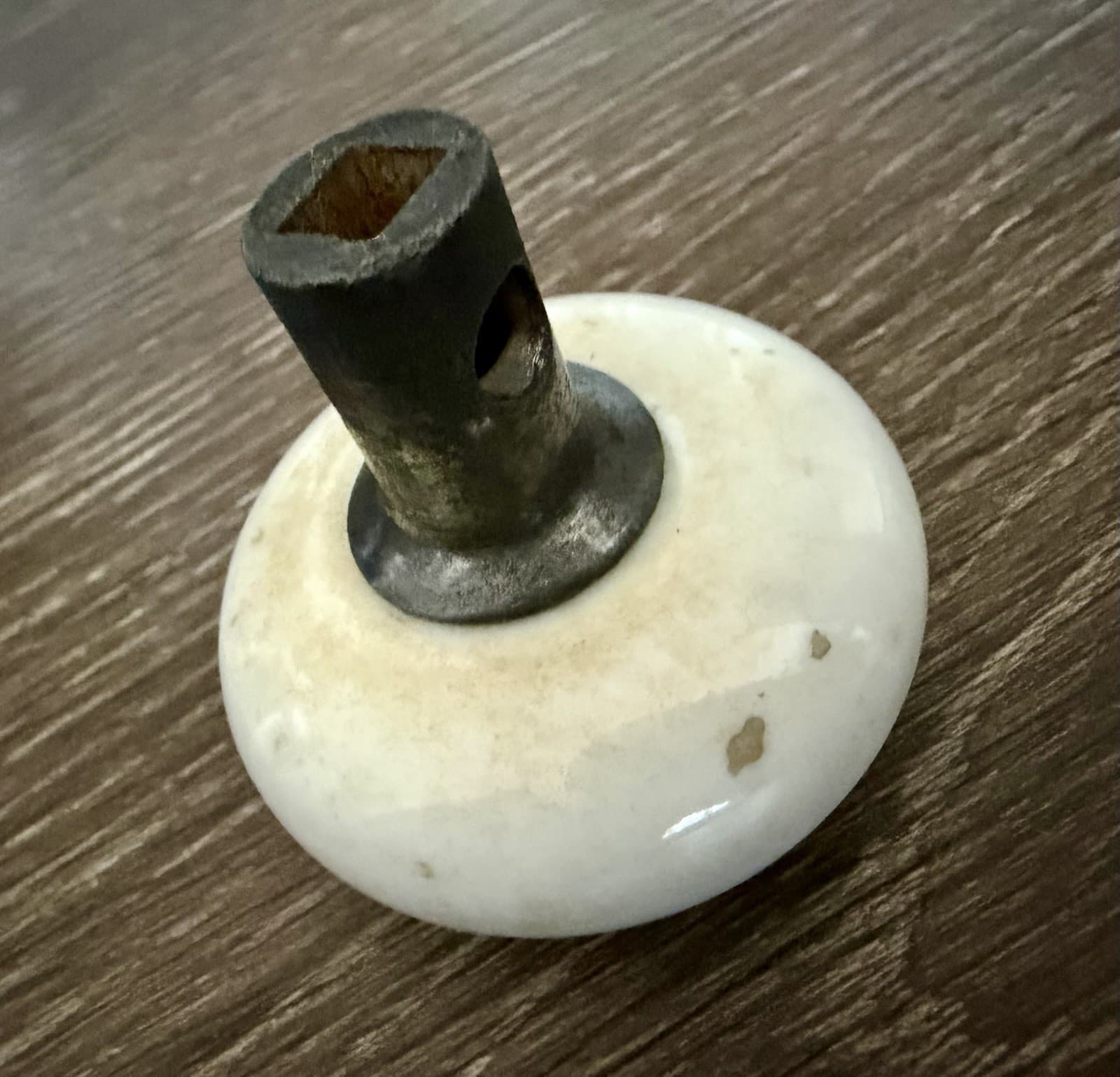 Antique White Porcelain Door Knob w Cast Iron Shank & Spindle - Thumbnail 4