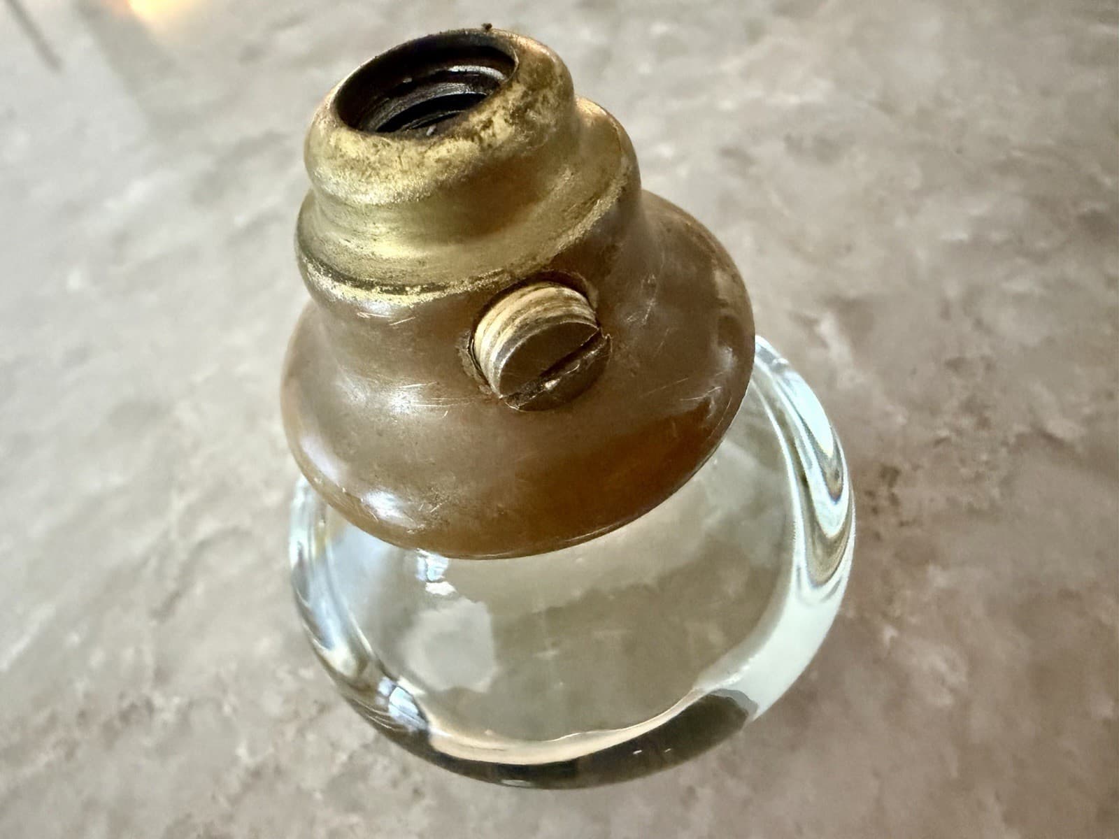Antique Clear Glass Door Knob w Brass Collar & Threaded Spindle - Thumbnail 4
