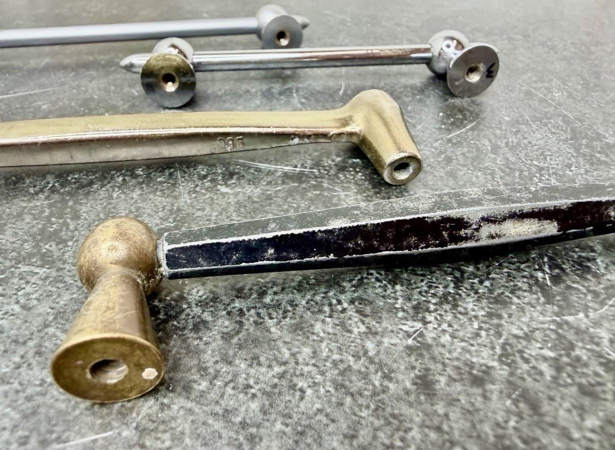 Vintage Drawer Pull Set Mixed Metal Cabinet Handles MCM Brass Chrome Lot - Thumbnail 4