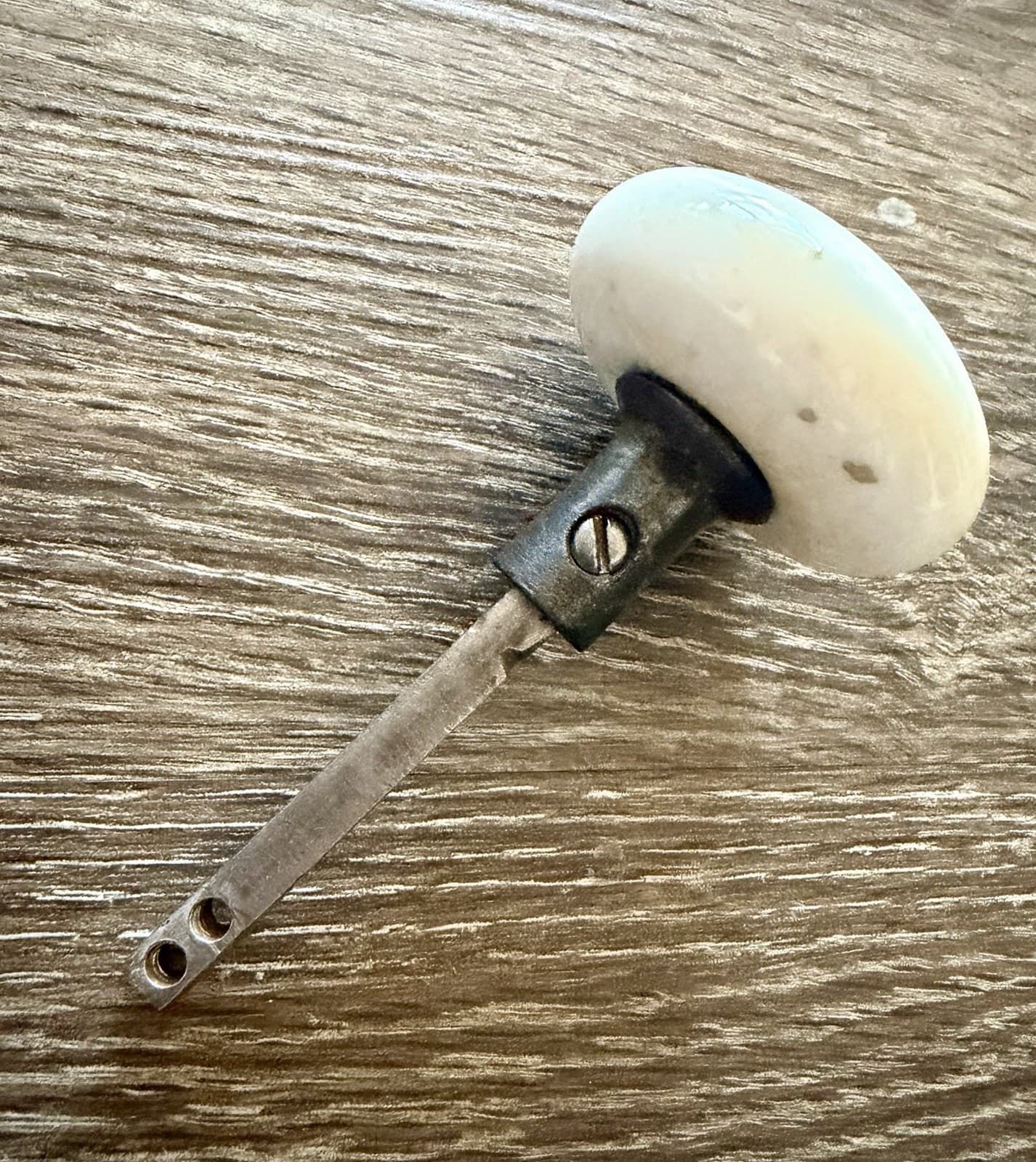 Antique White Porcelain Door Knob w Cast Iron Shank & Spindle - Thumbnail 5