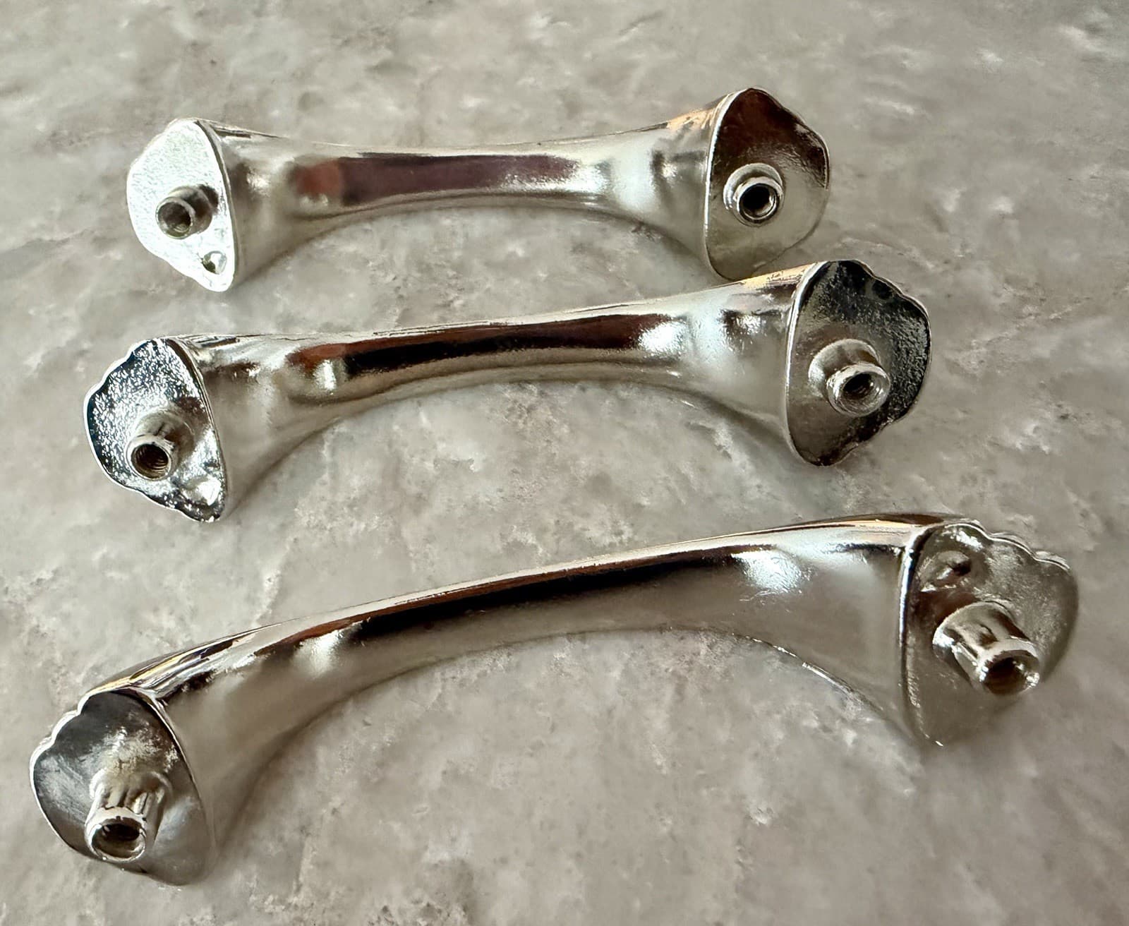 Vintage Chrome Streamline Drawer Pulls | Mid-Century Cabinet Hardware (Set of 3) - Thumbnail 11