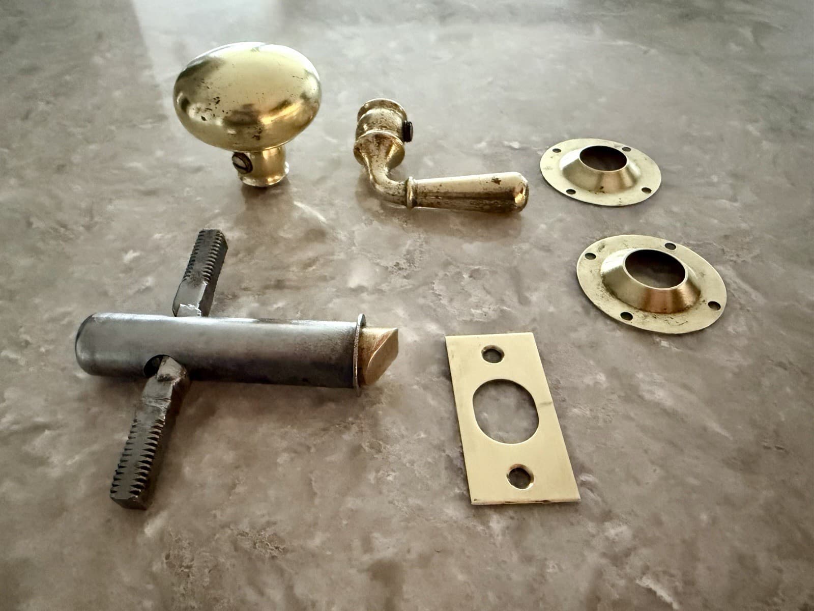 Vintage Polished Brass Door Knob Lever Set Rosettes Latch Strike Plate - Thumbnail 2