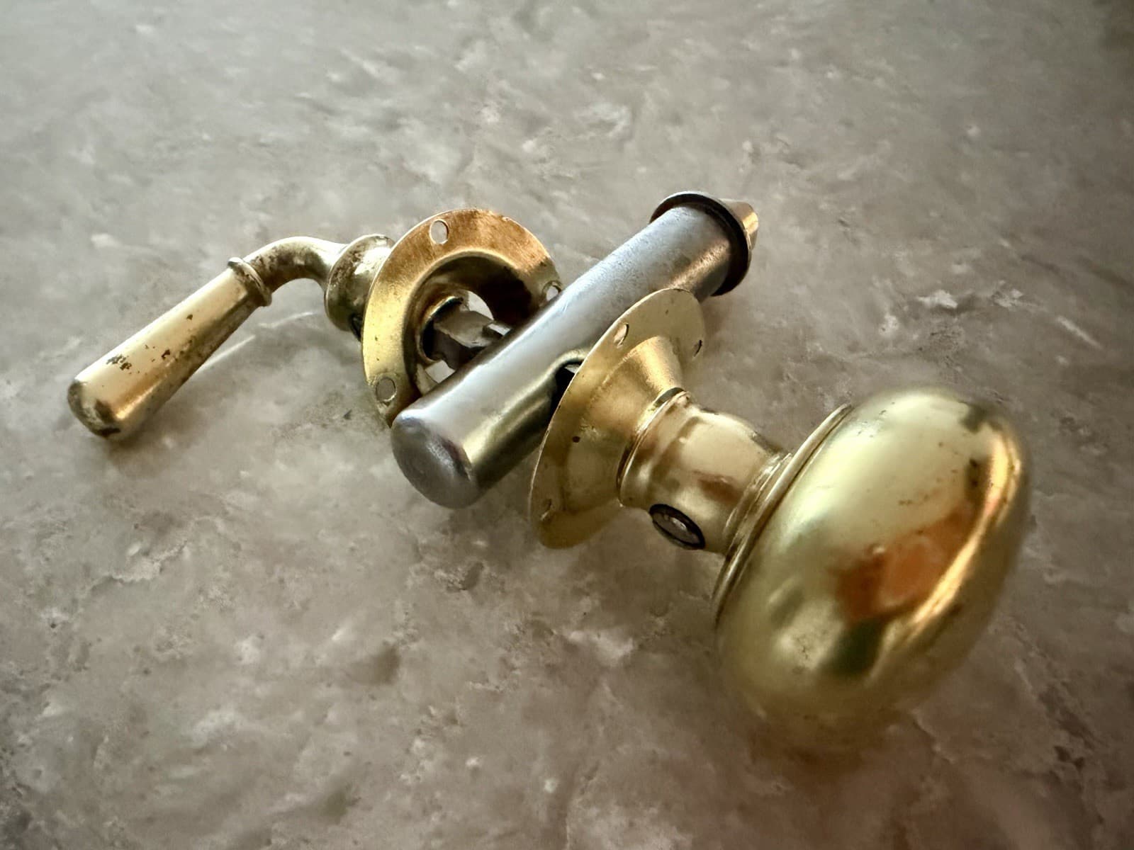 Vintage Polished Brass Door Knob Lever Set Rosettes Latch Strike Plate - Thumbnail 11